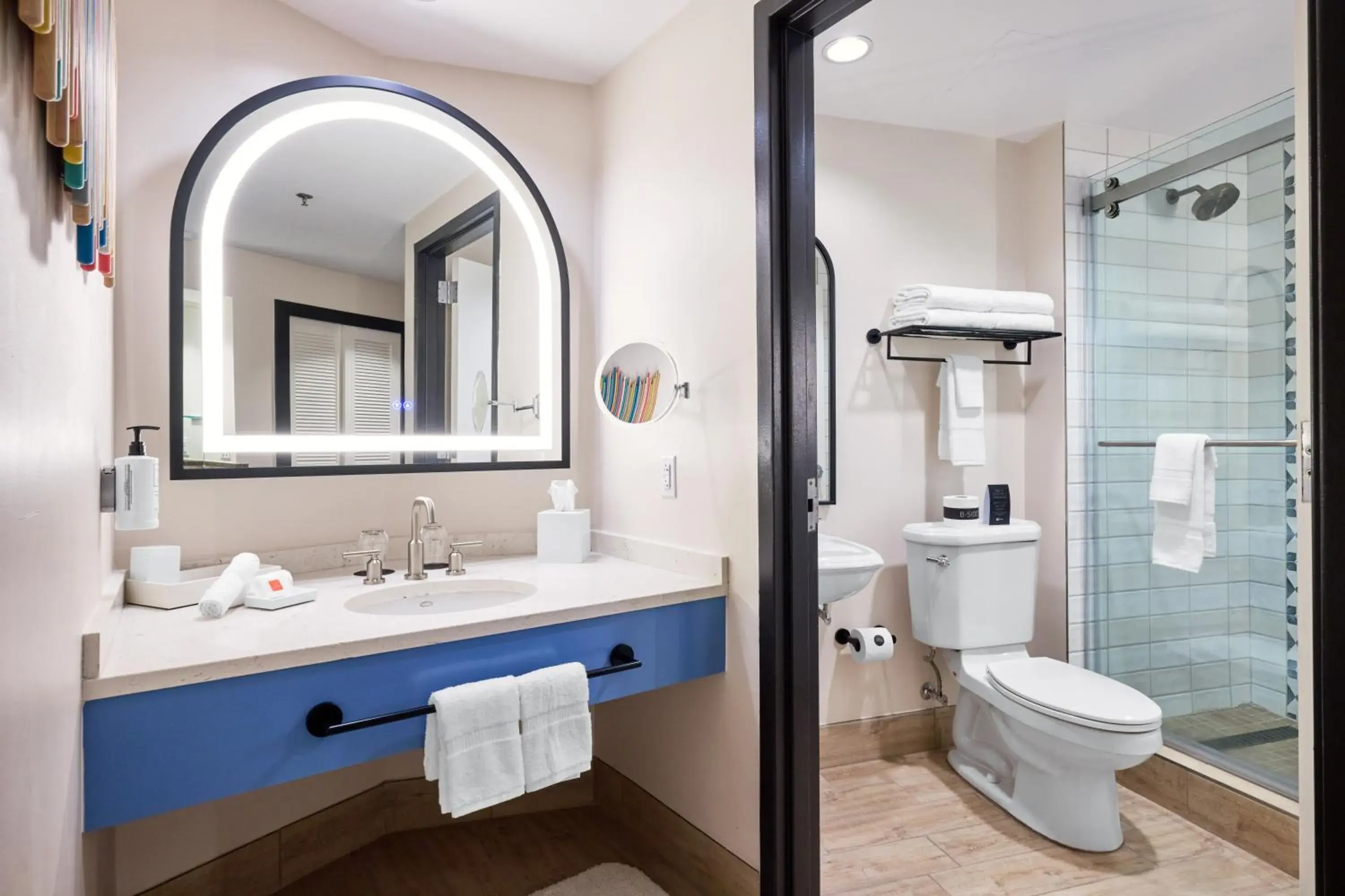 Garden View Room (Includes FREE^ Universal Express Unlimited) in Universal's Hard Rock Hotel® Garden View Room (Includes FREE^ Universal Express Unlimited) in Universal's Hard Rock Hotel®