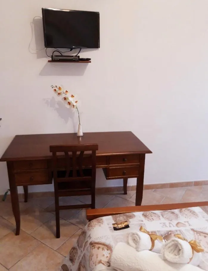 Borgo Degli Ulivi Rooms