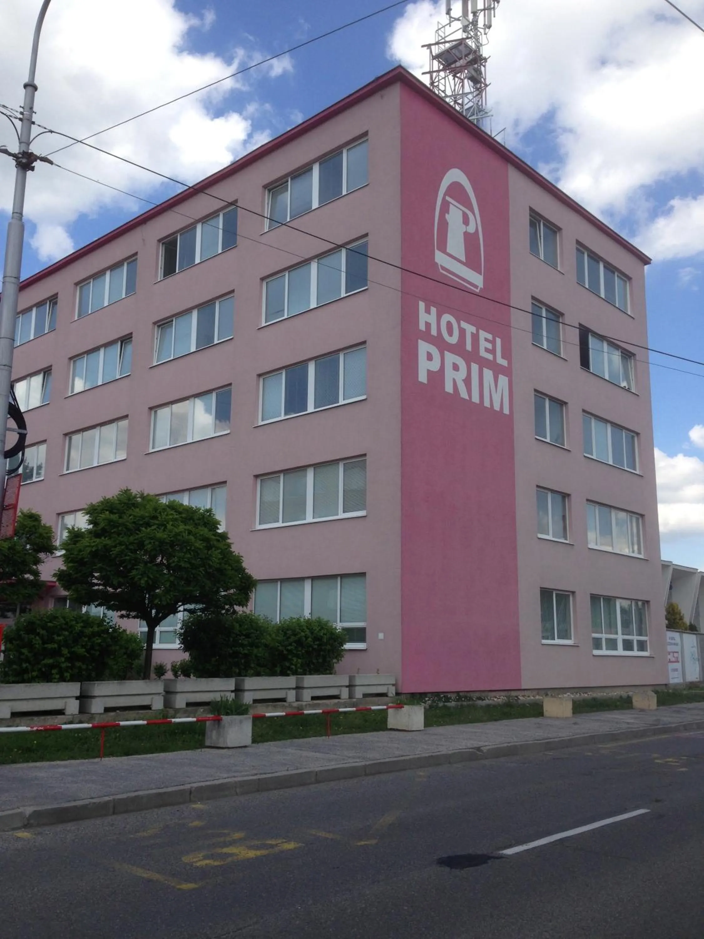 Property building in Hotel Prim