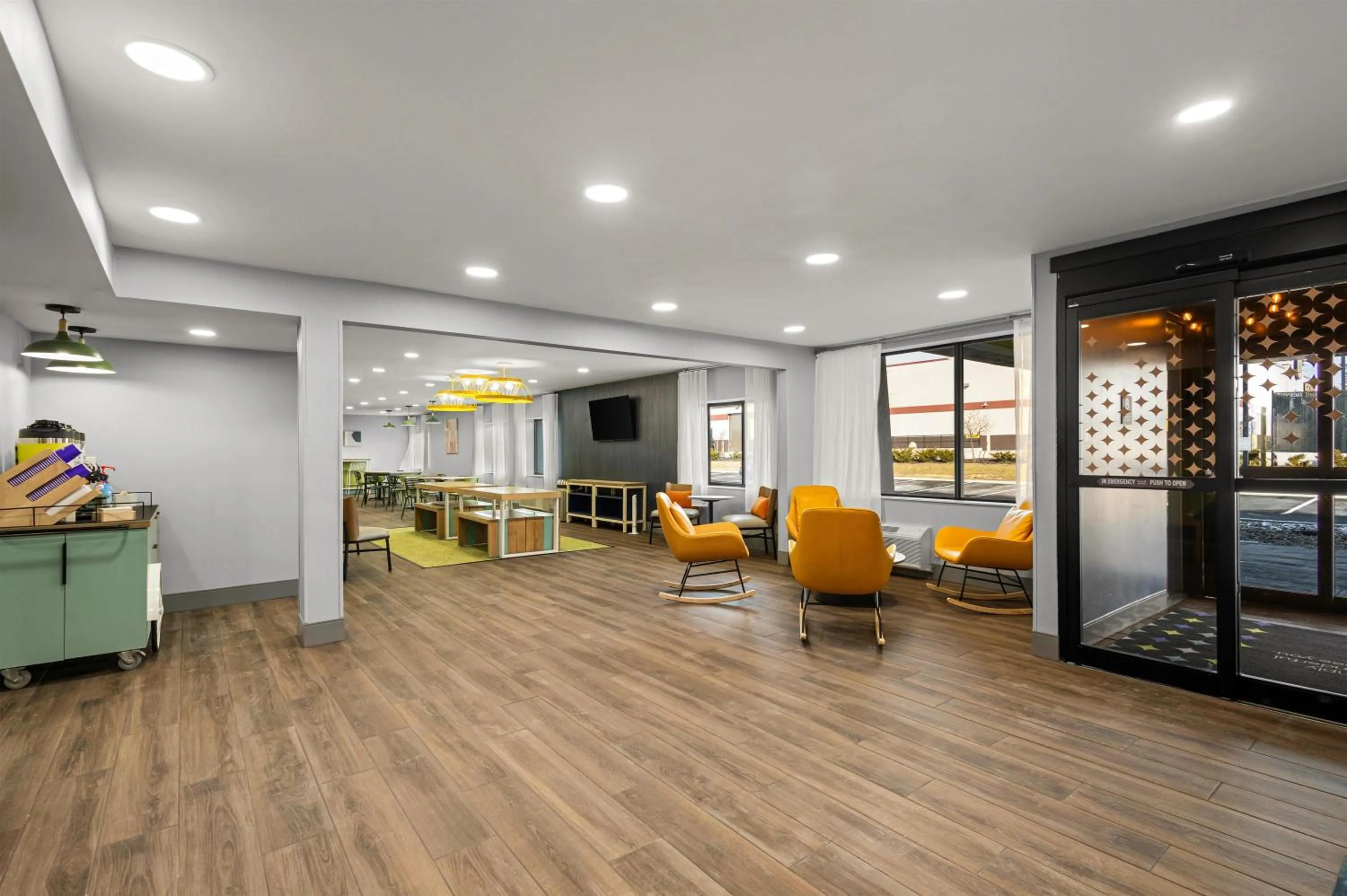 Lobby or reception in Spark By Hilton Fort Wayne