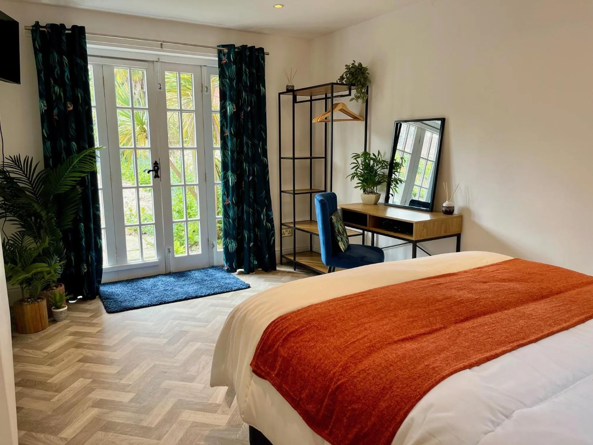 Bed in Castle Hotel & Apartments