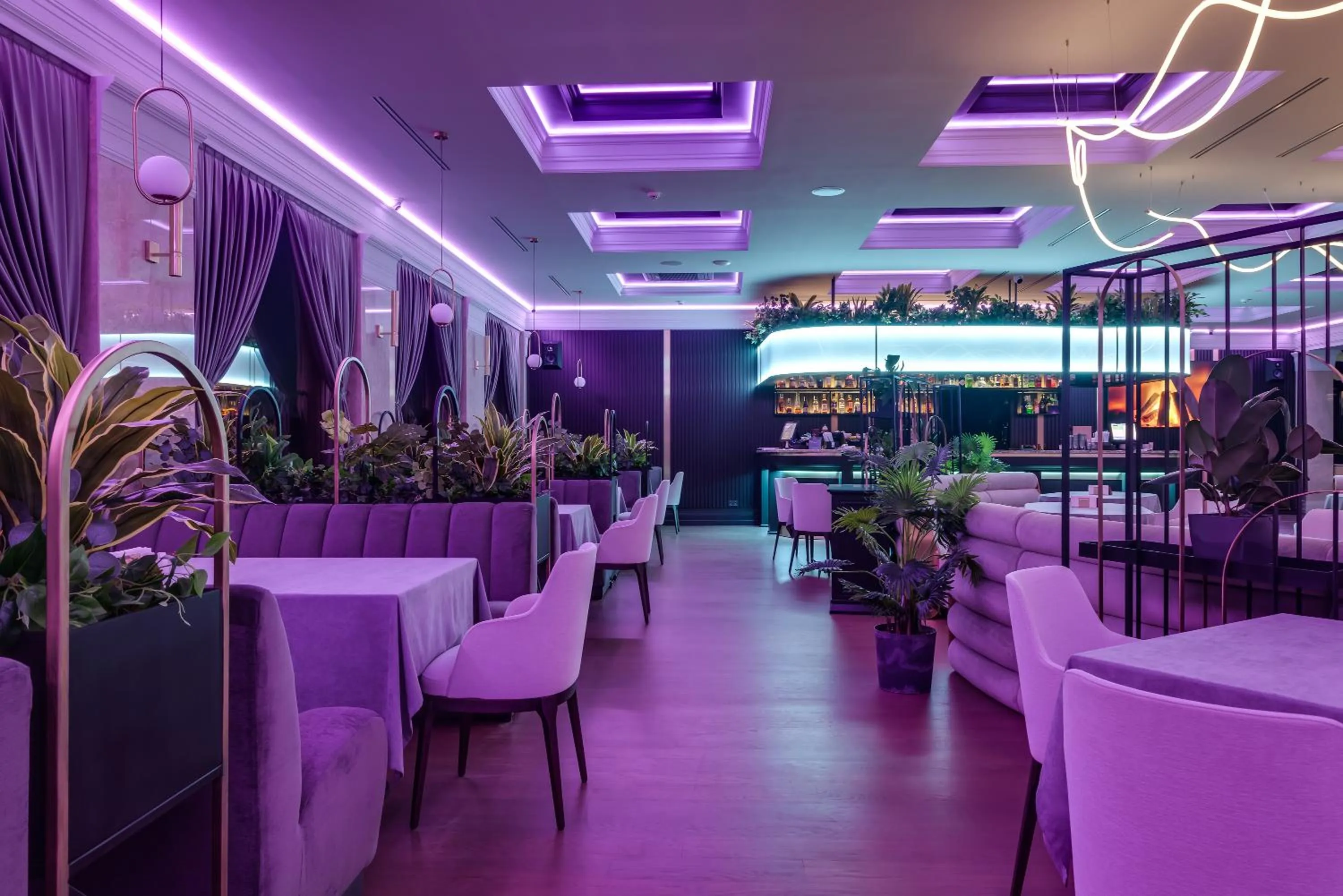 Restaurant/places to eat in Eurohotel