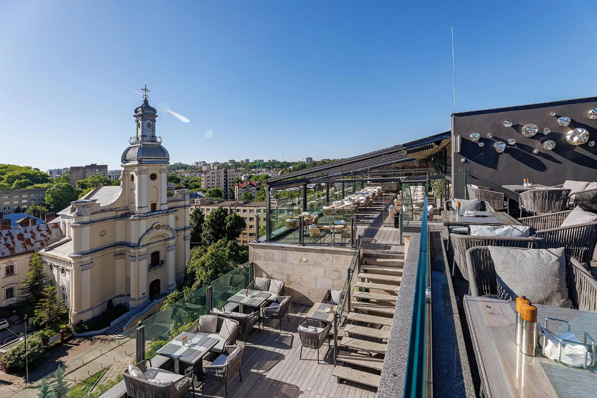 Restaurant/places to eat in Eurohotel