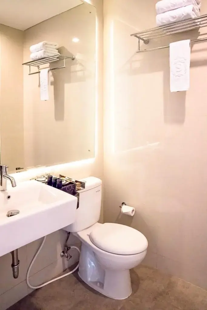 Superior Twin Room in Savero Hotel Depok Superior Twin Room in Savero Hotel Depok