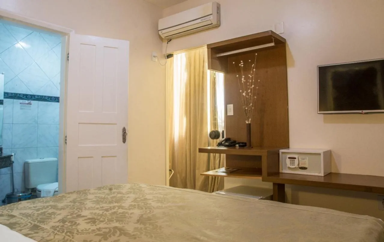 Photo of the whole room, Bed in Pousada Pérola Do Morro