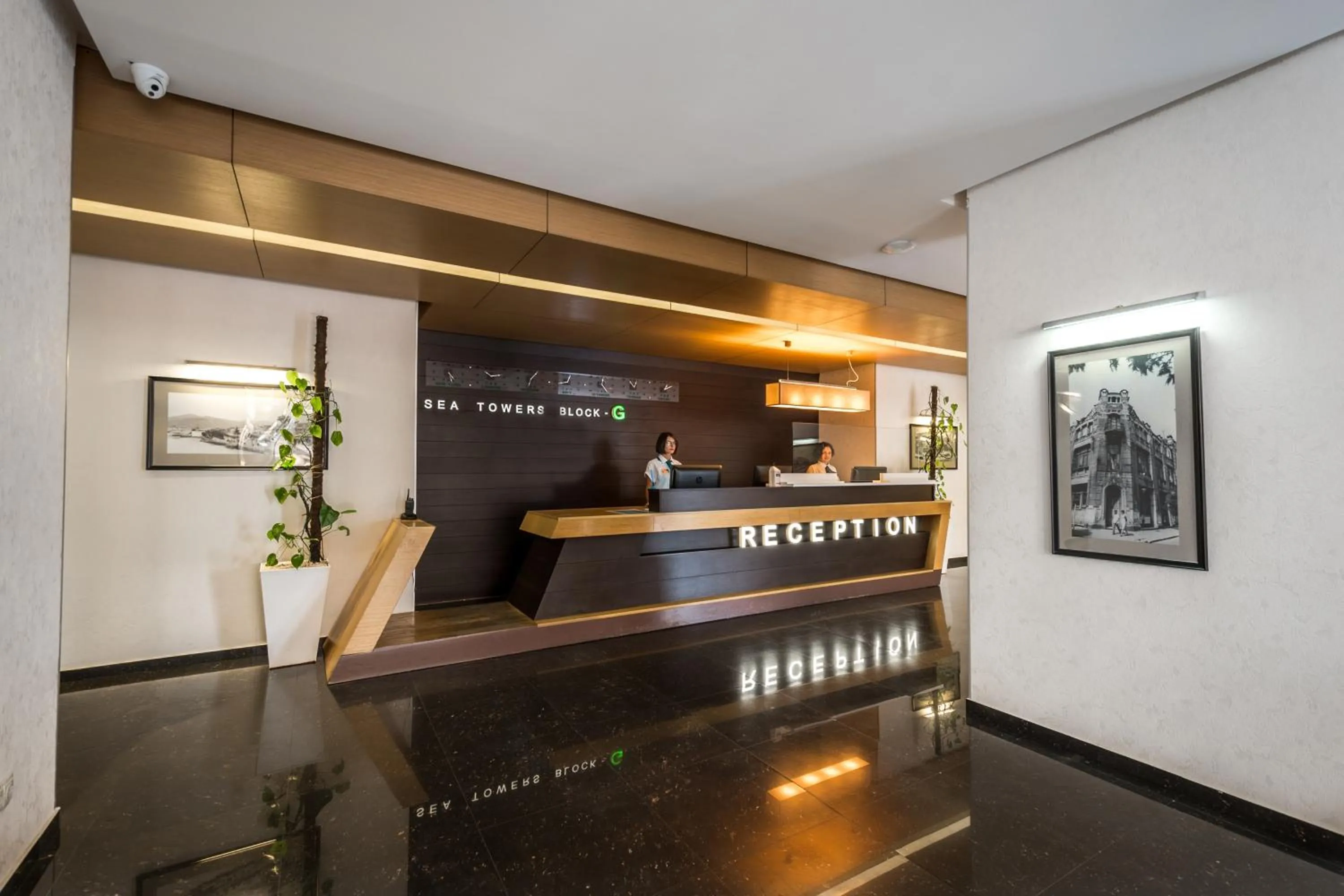 Lobby or reception in Orbi Sea Towers Hotel Official