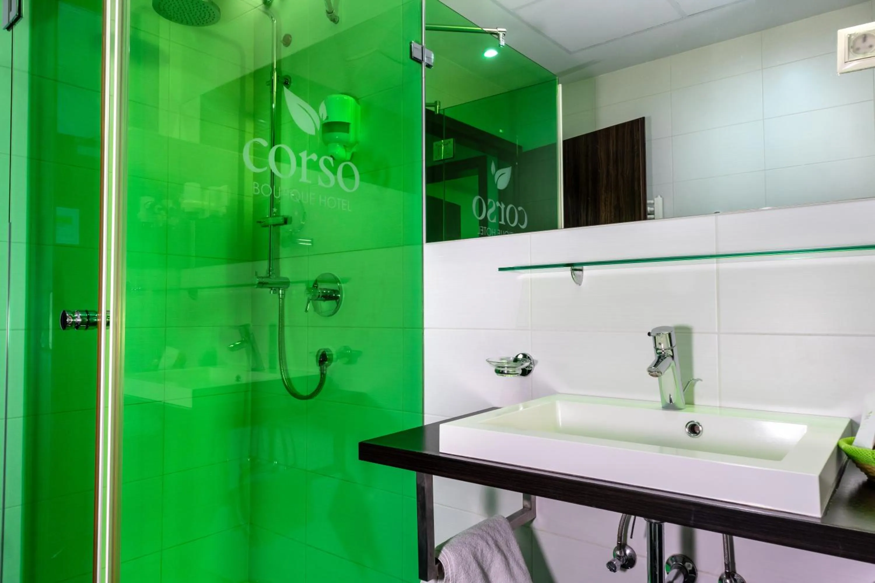 Shower in Corso Boutique Hotel