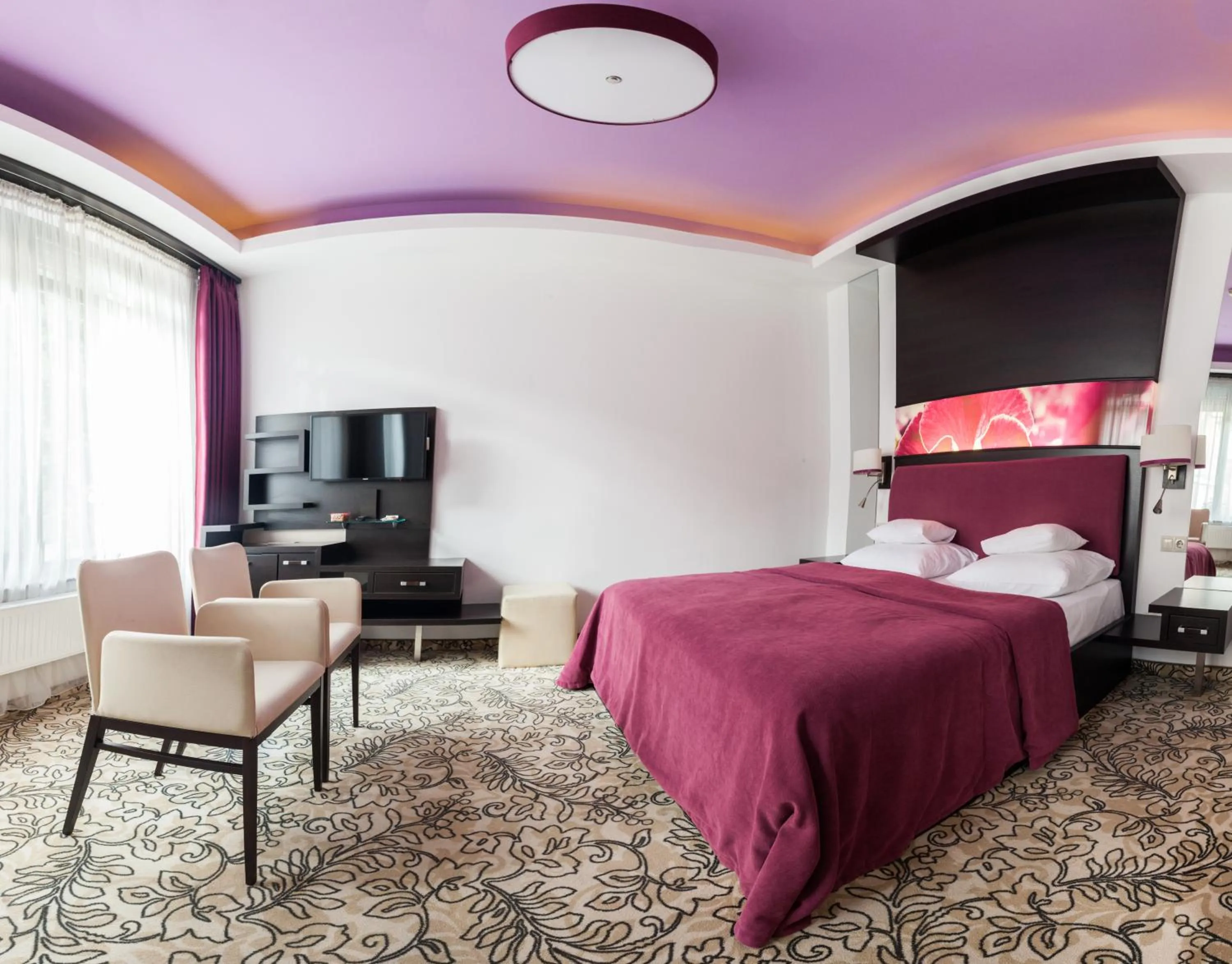 Bed in Corso Boutique Hotel