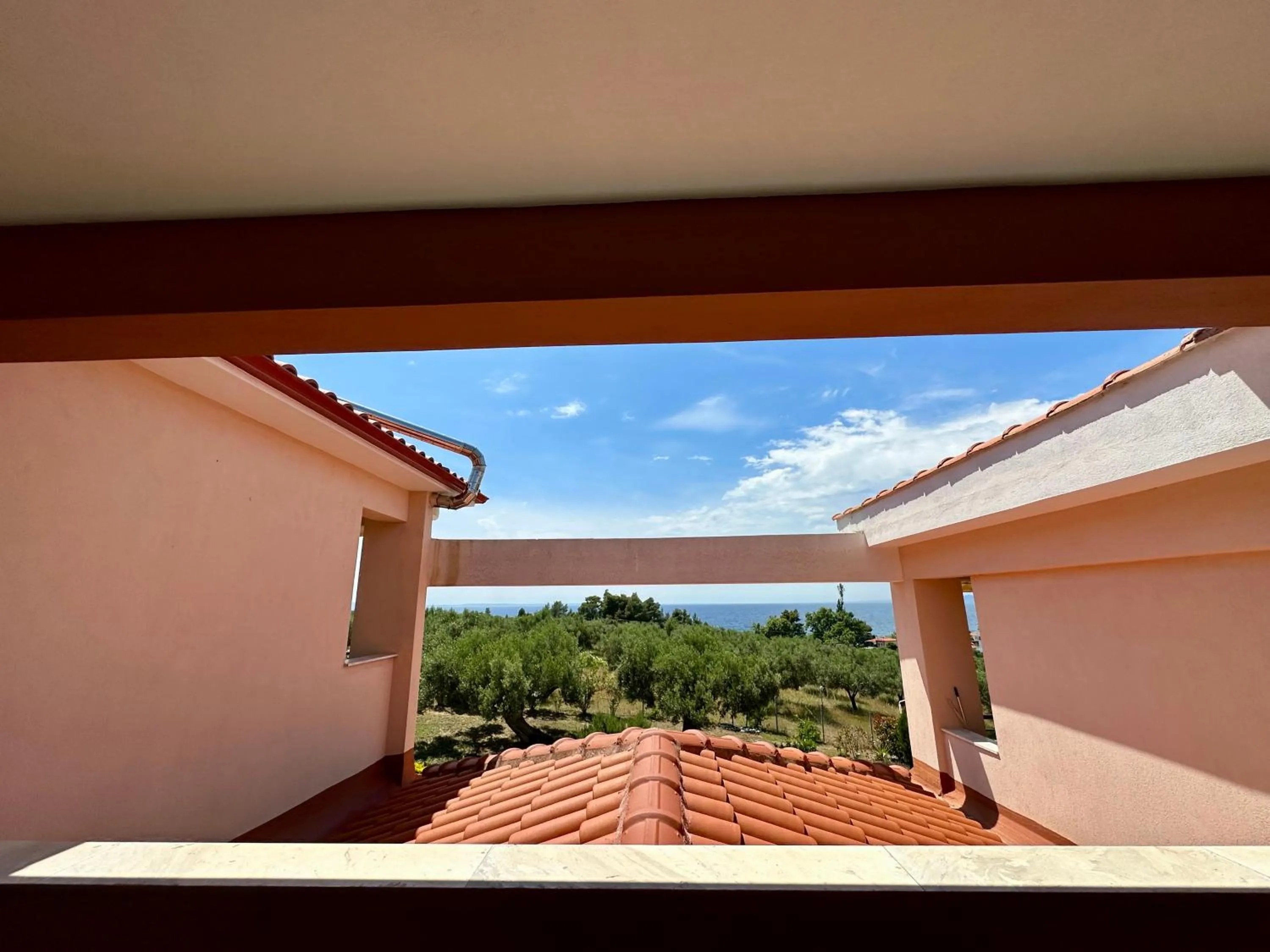 Property building in Agrili Apartments & Rooms