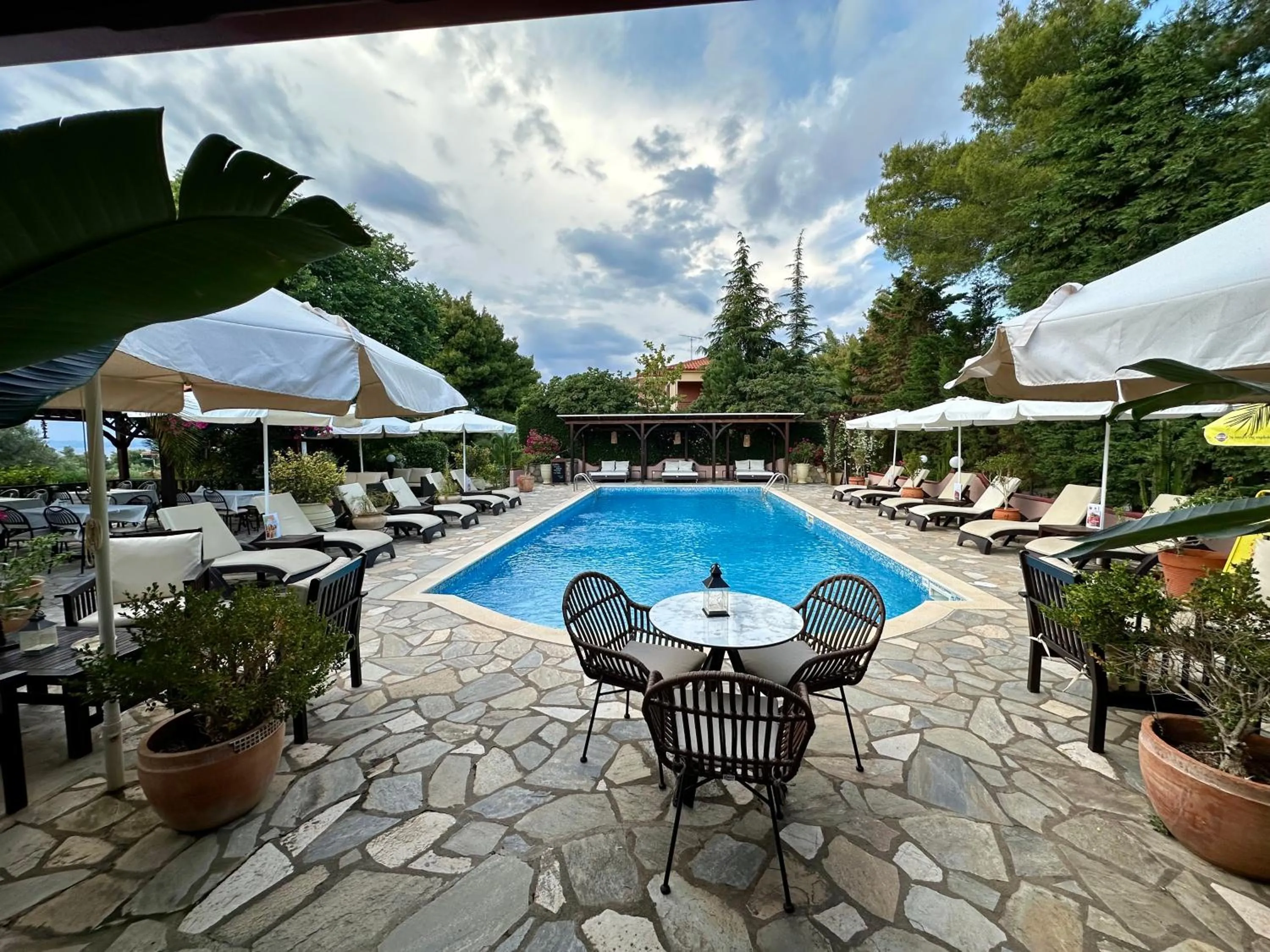 Patio in Agrili Apartments & Rooms