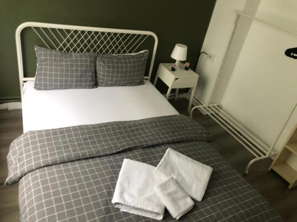 Photo of the whole room in Levanten Hostel