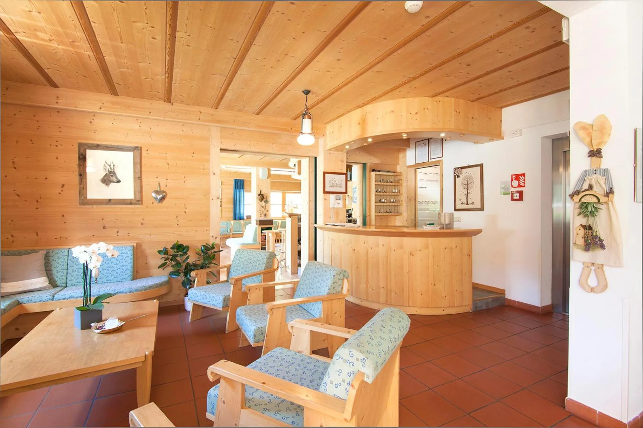 Lobby or reception in Hotel Meisules