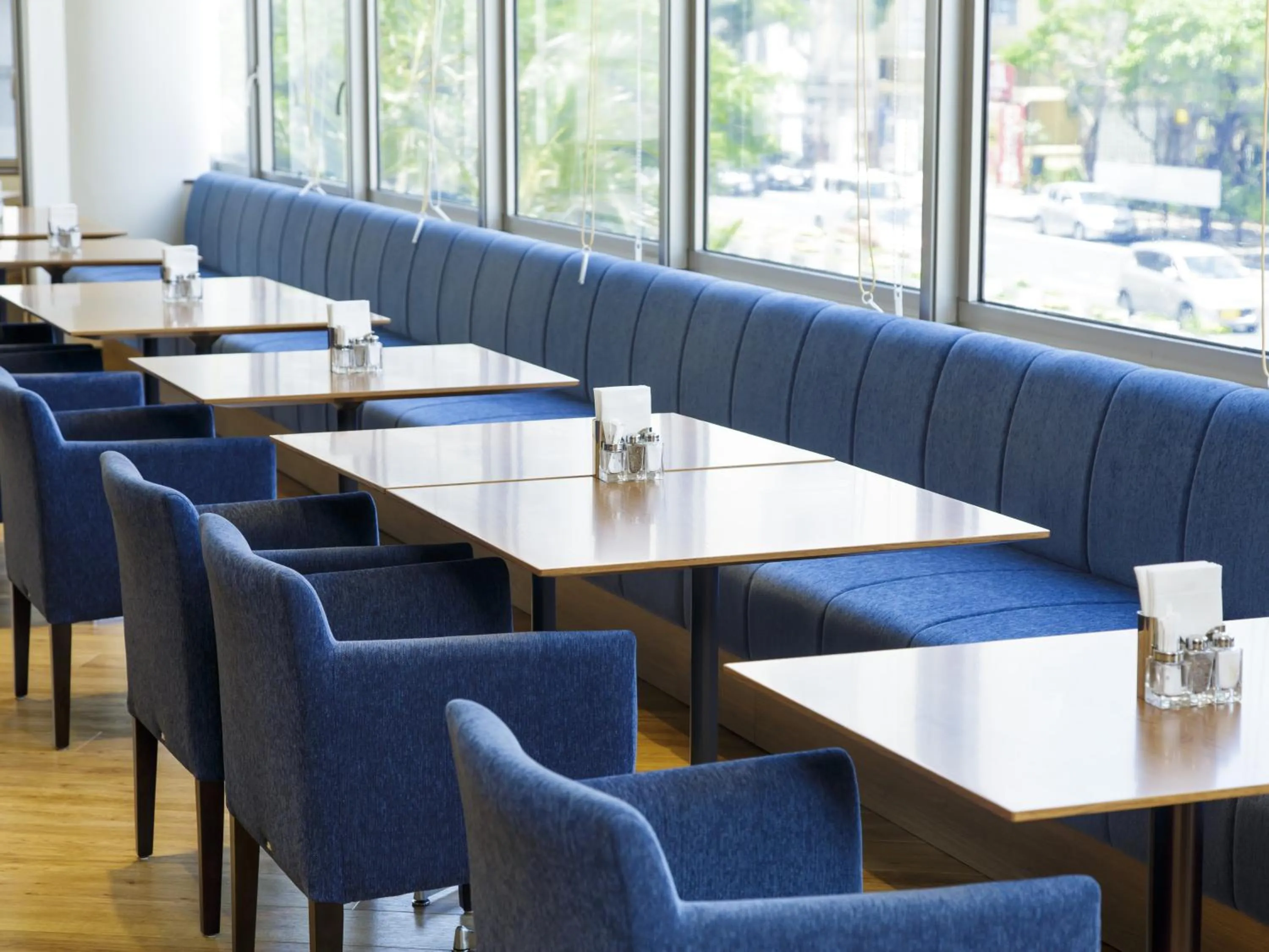 Restaurant/places to eat in Okinawa NaHaNa Hotel & Spa