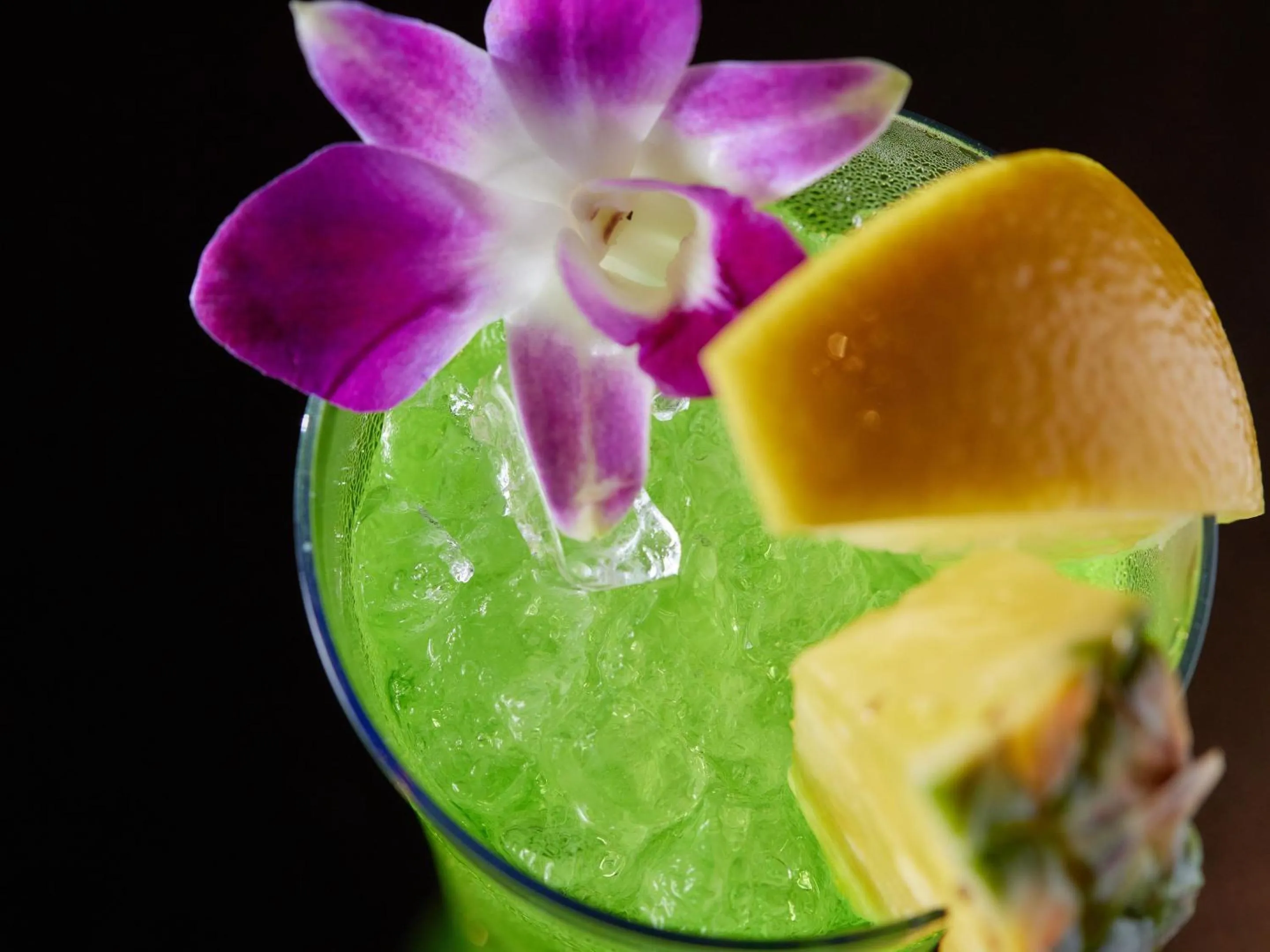 Lounge or bar in Okinawa NaHaNa Hotel & Spa