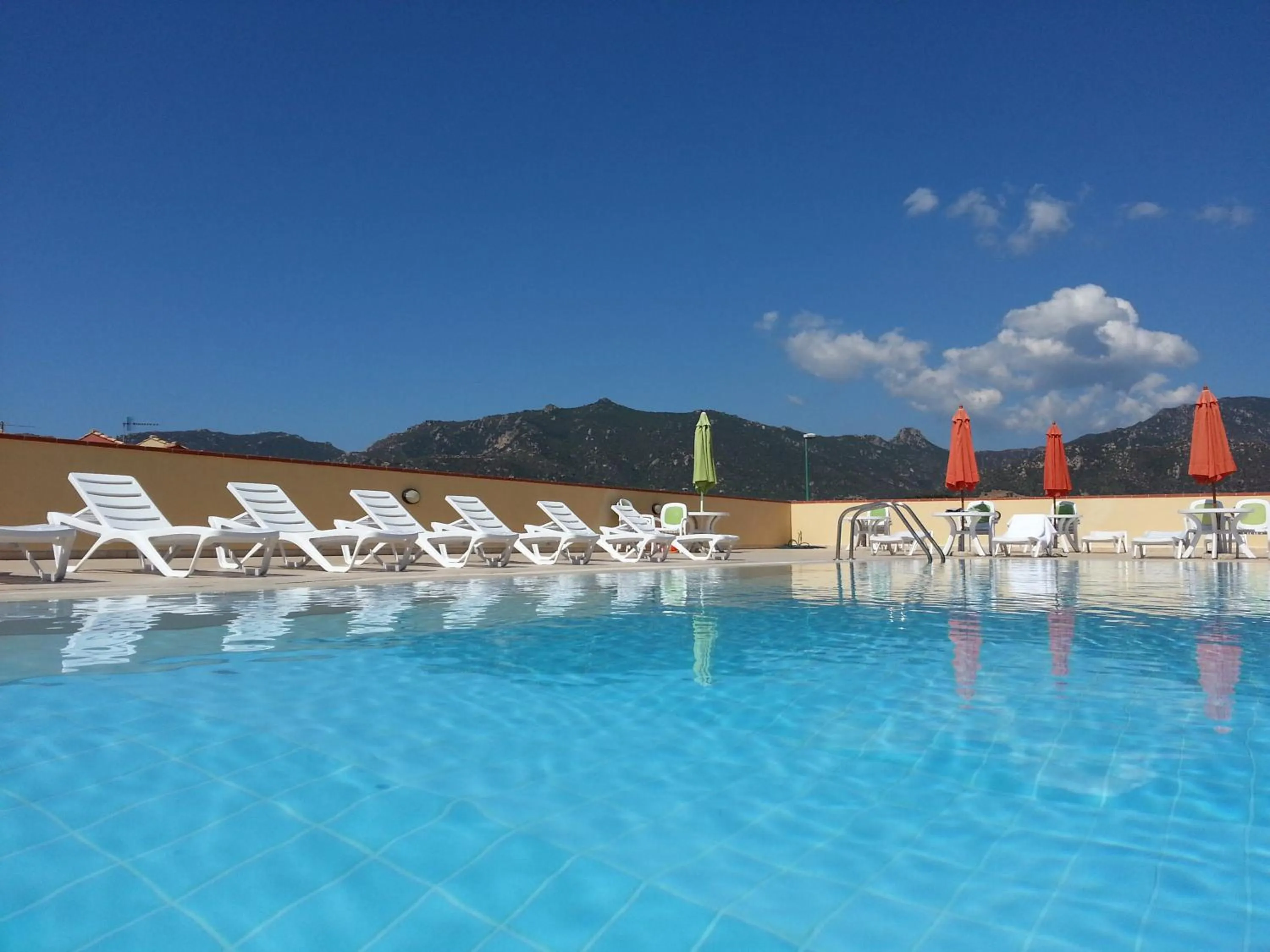 Swimming pool in Residence Le Fontane