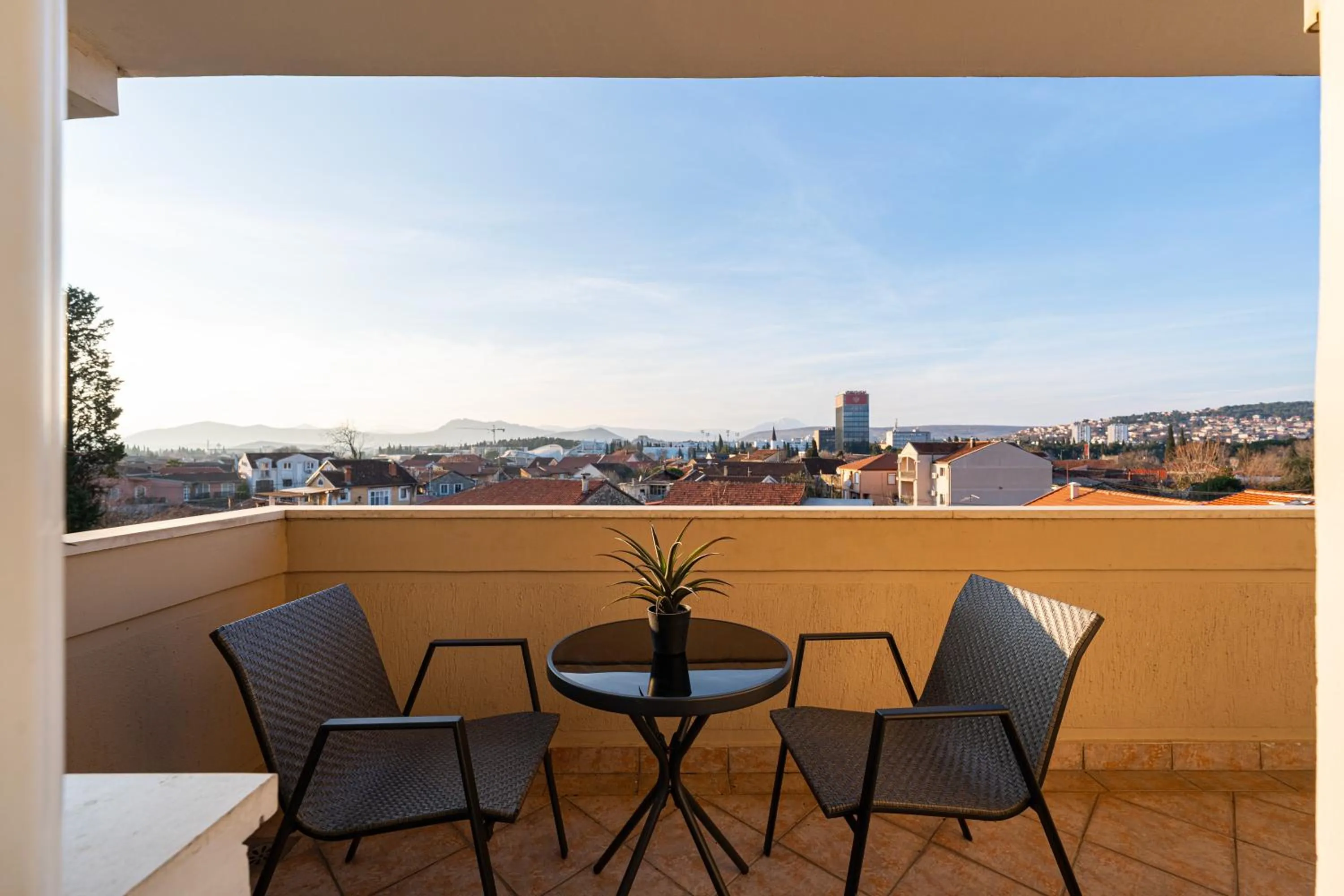 Day in Hotel Bojatours