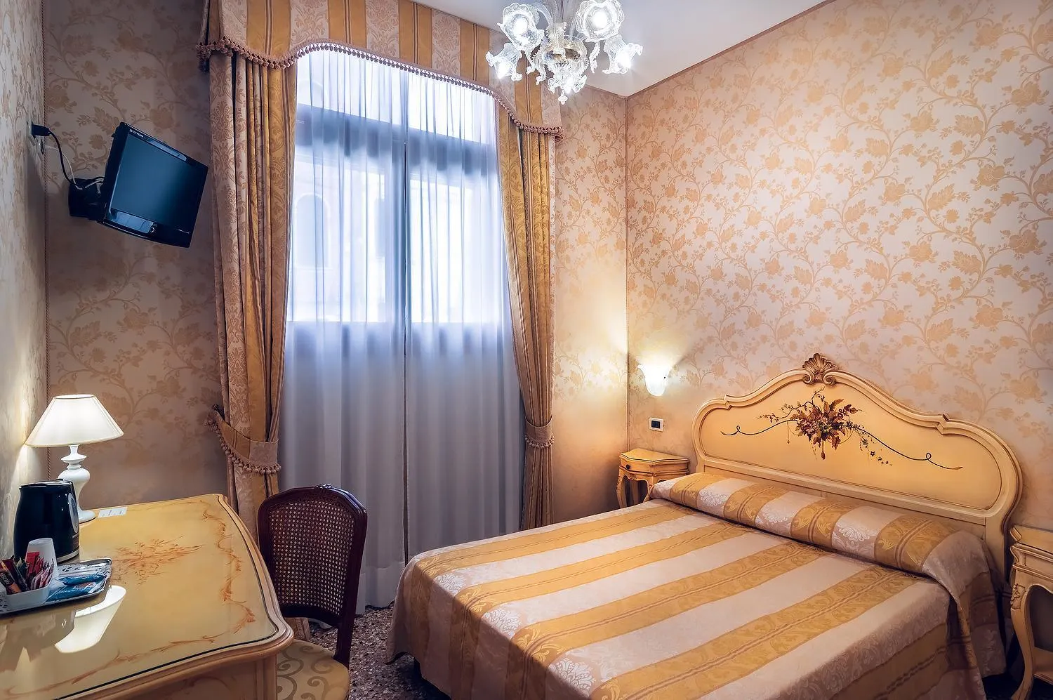 Bed in Hotel Al Malcanton