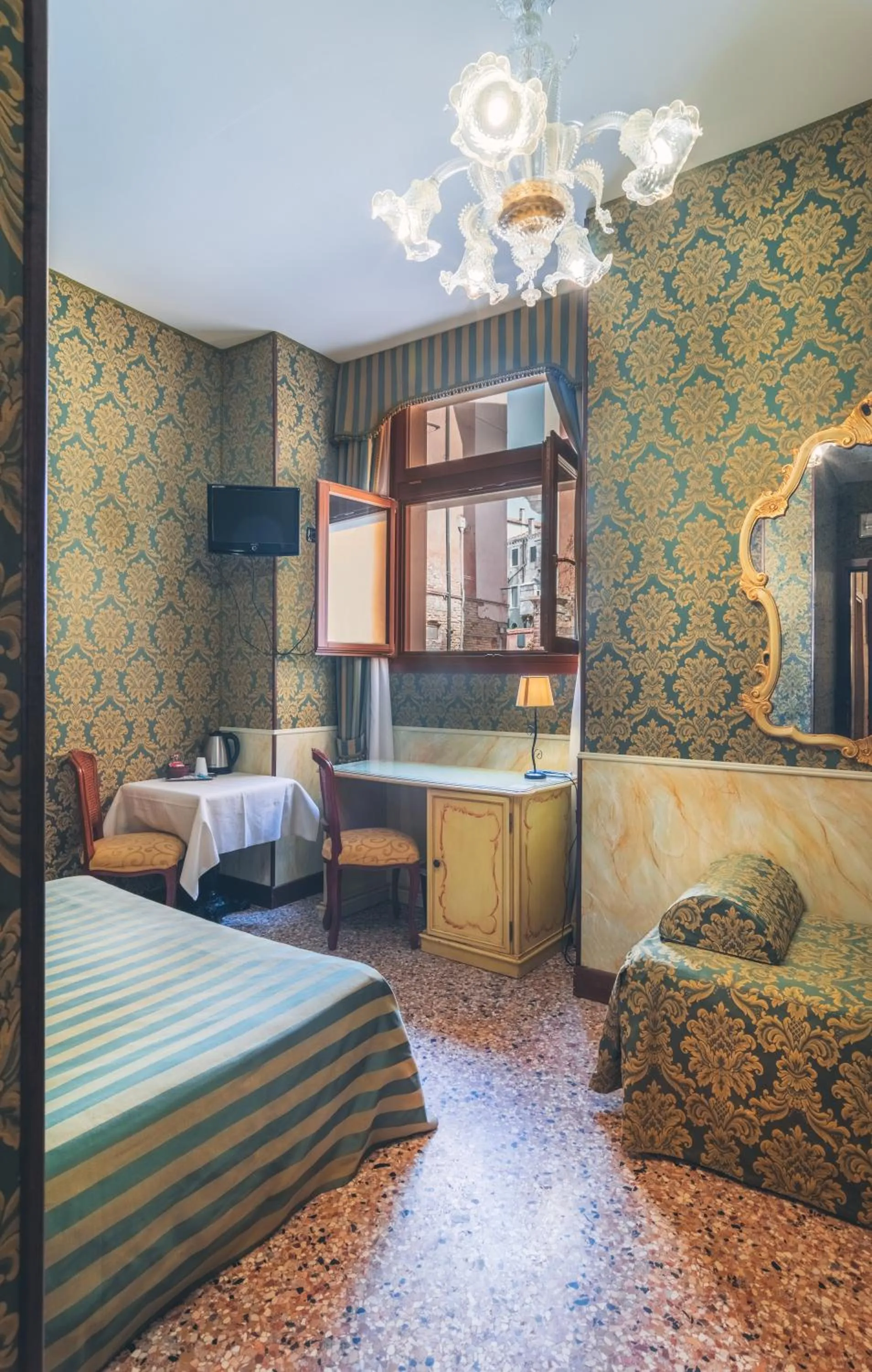 Bed in Hotel Al Malcanton