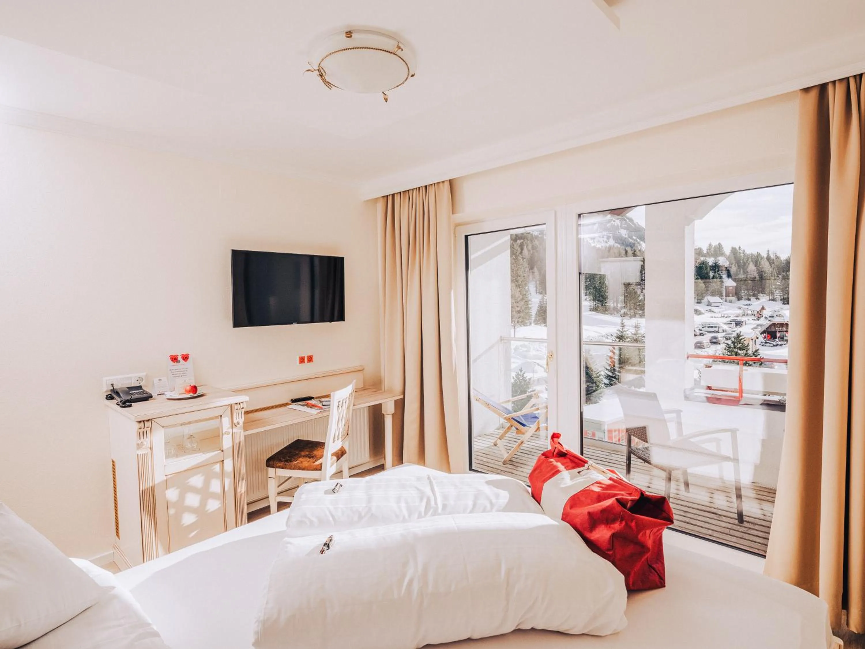 Bed in Schlosshotel Seewirt