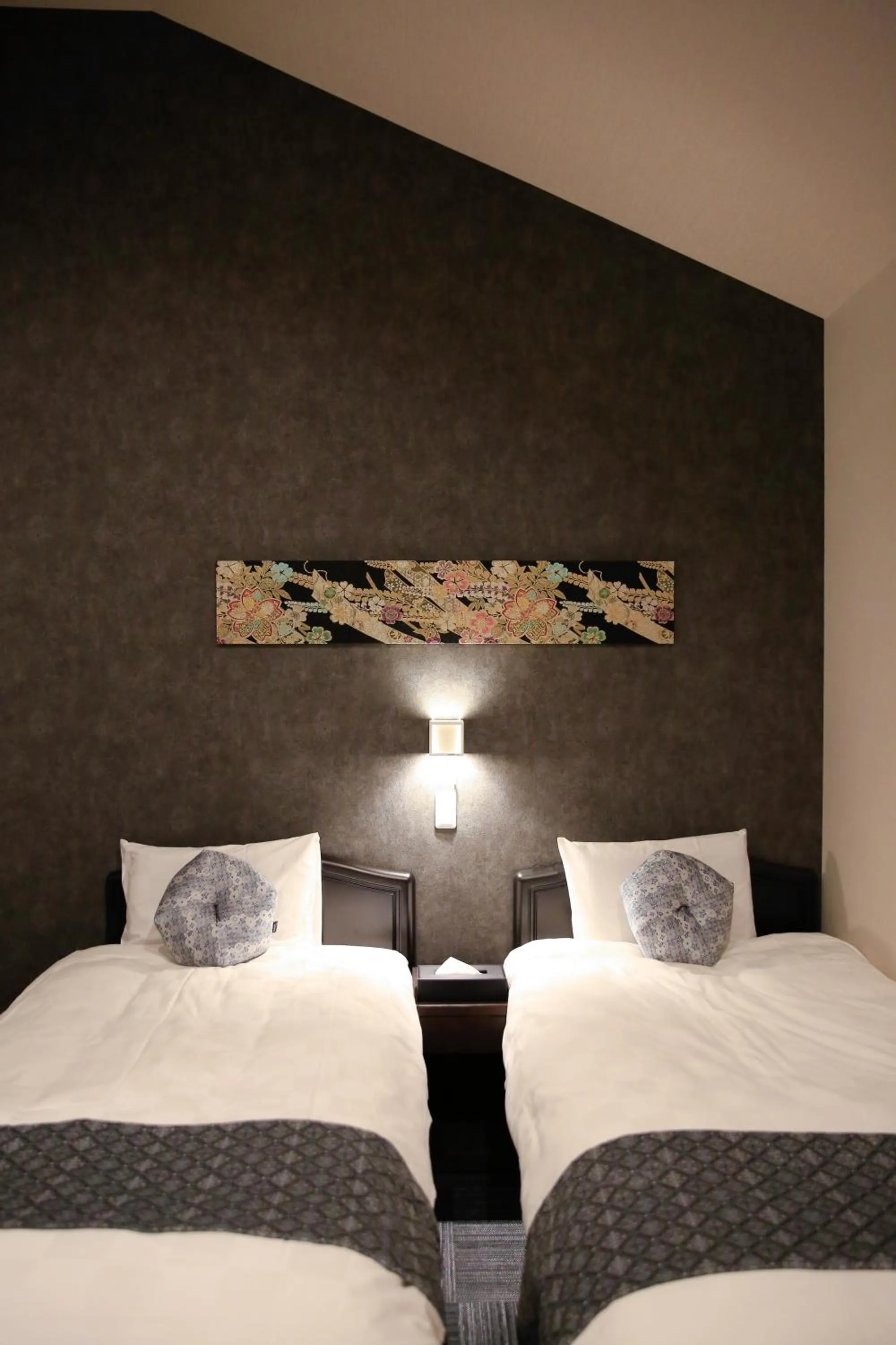 Photo of the whole room, Bed in Gion HANNA STAY