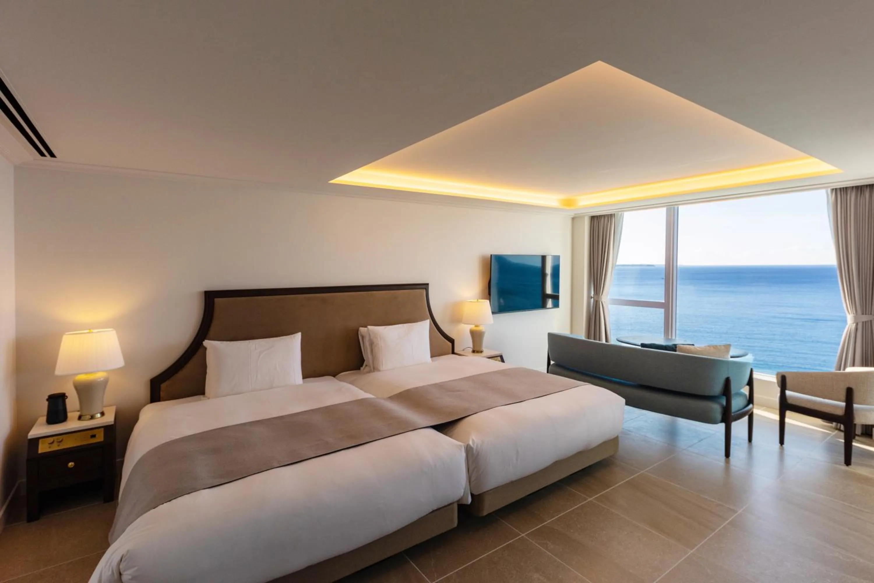 Photo of the whole room, Bed in Hayama Hotel Otowa No Mori