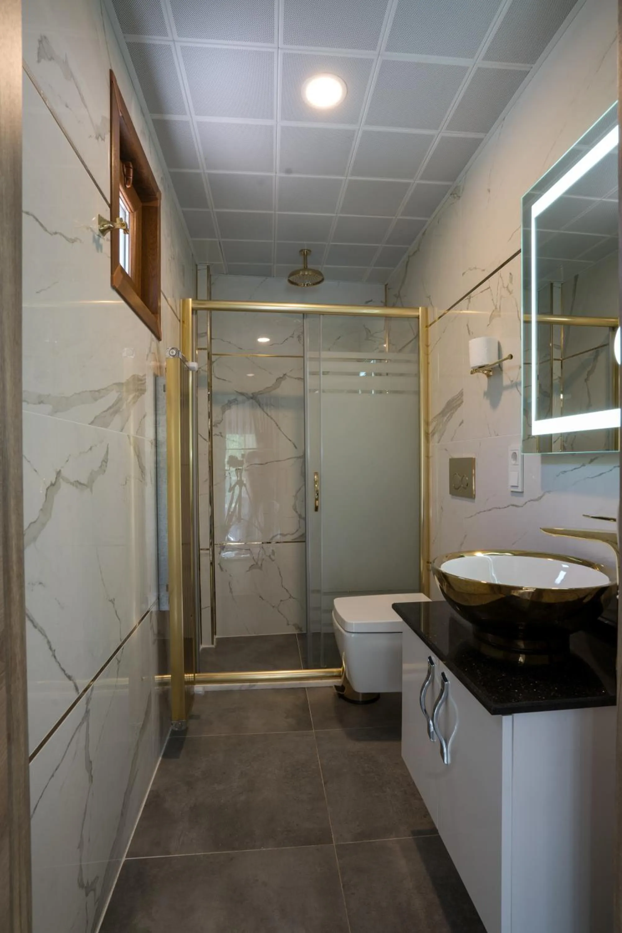 Bathroom in Ayder Hasimoglu Hotel