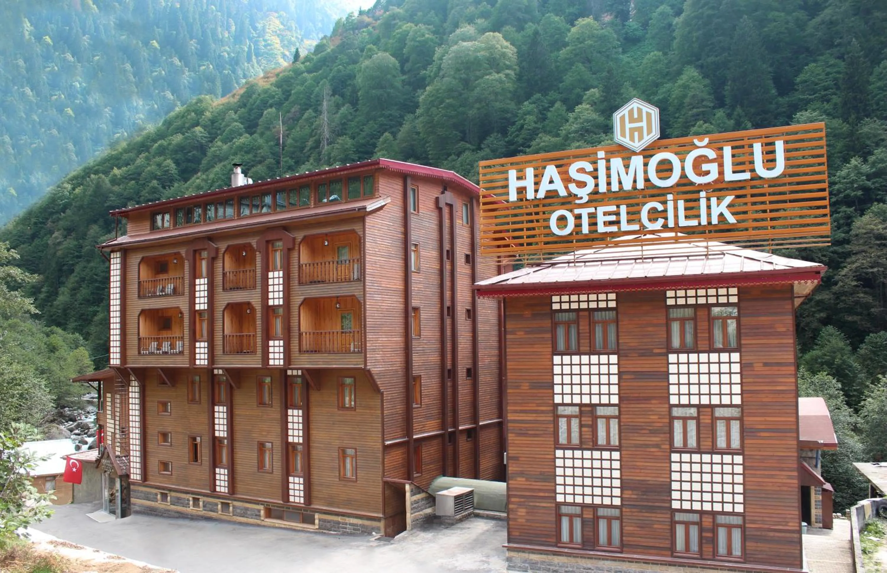 Property building in Ayder Hasimoglu Hotel
