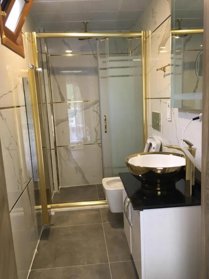 Bathroom in Ayder Hasimoglu Hotel