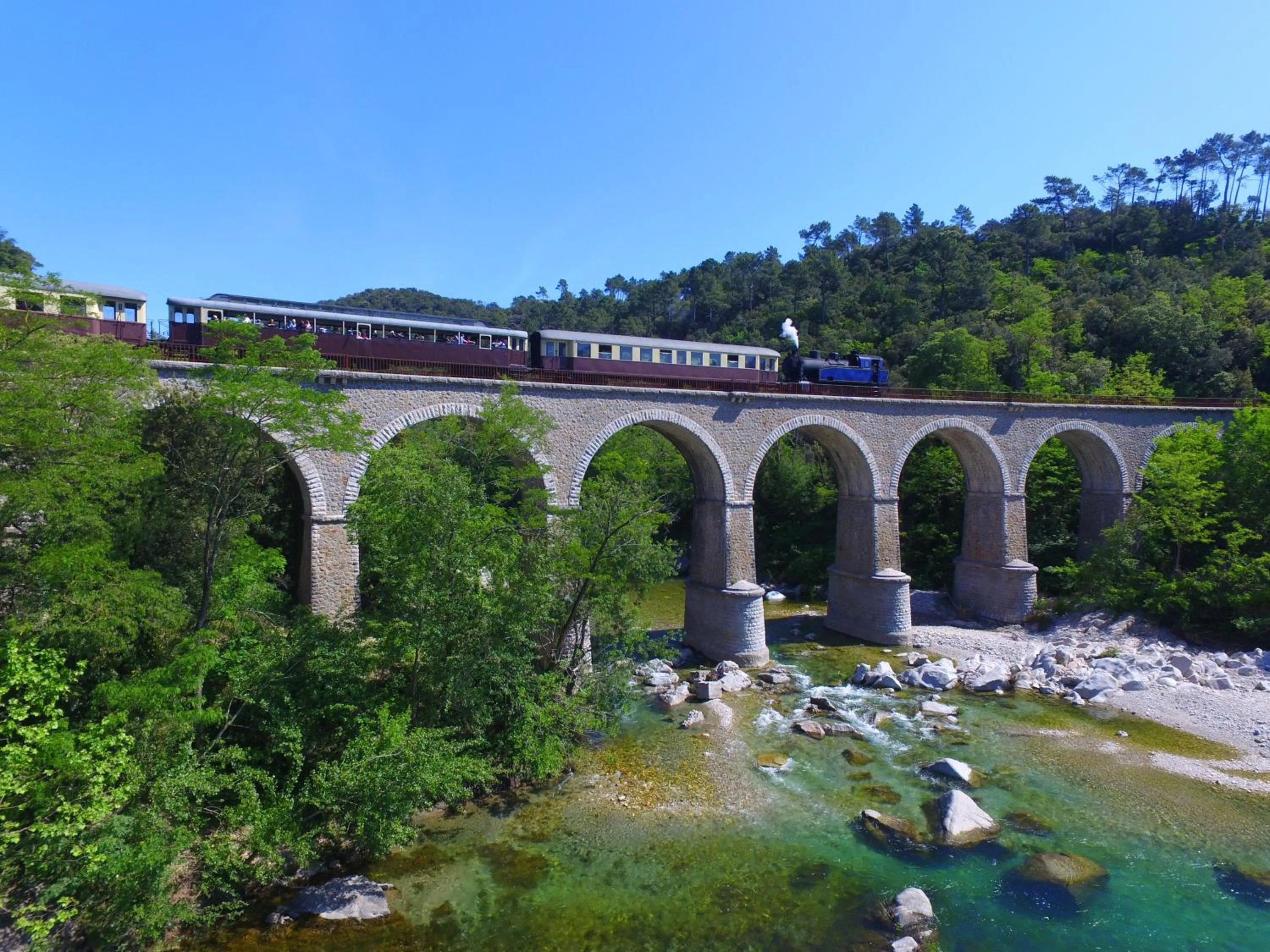 Fishing in Apart'Hôtel Les 4 Sources