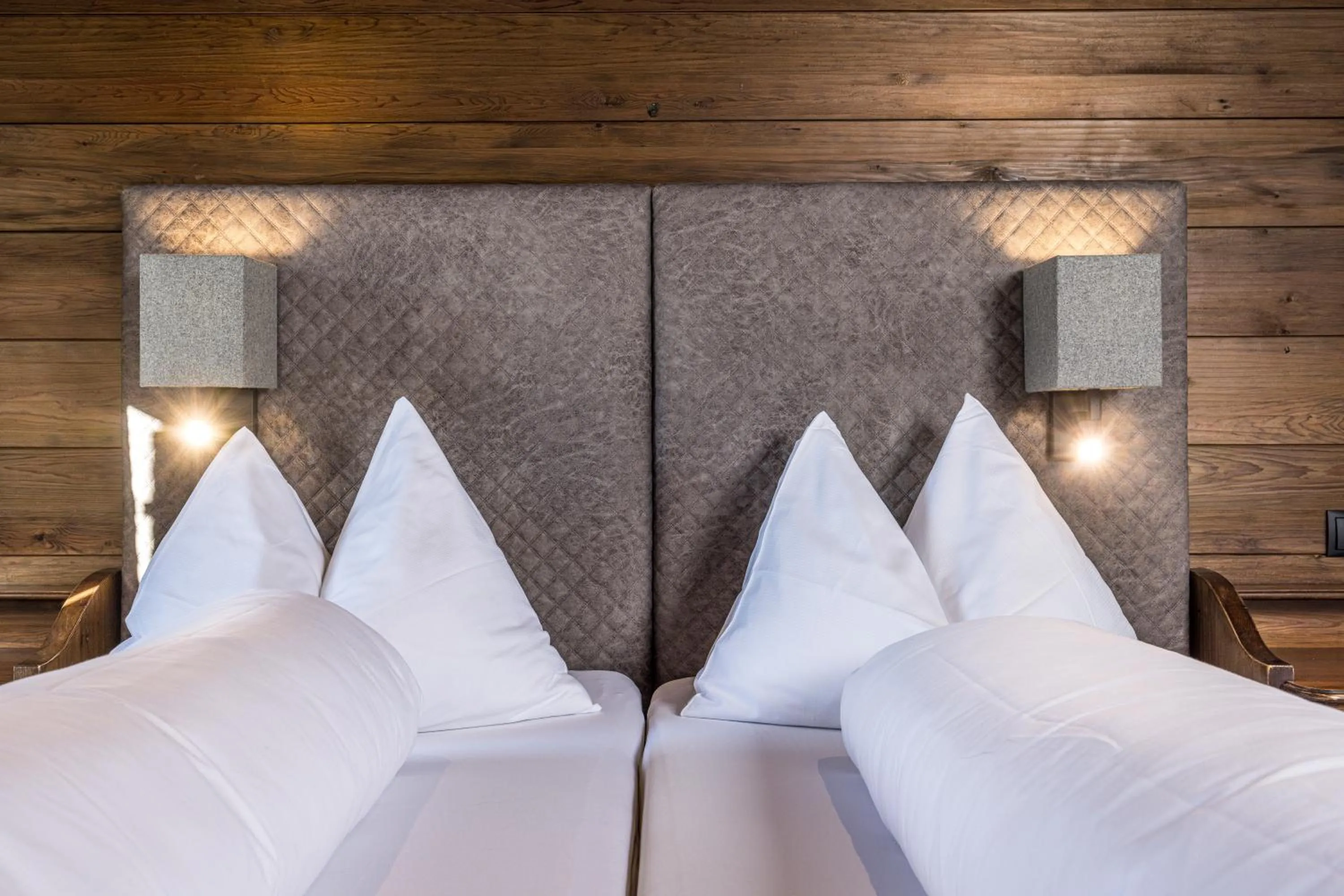 Bed in Hotel Landgasthof Gappen