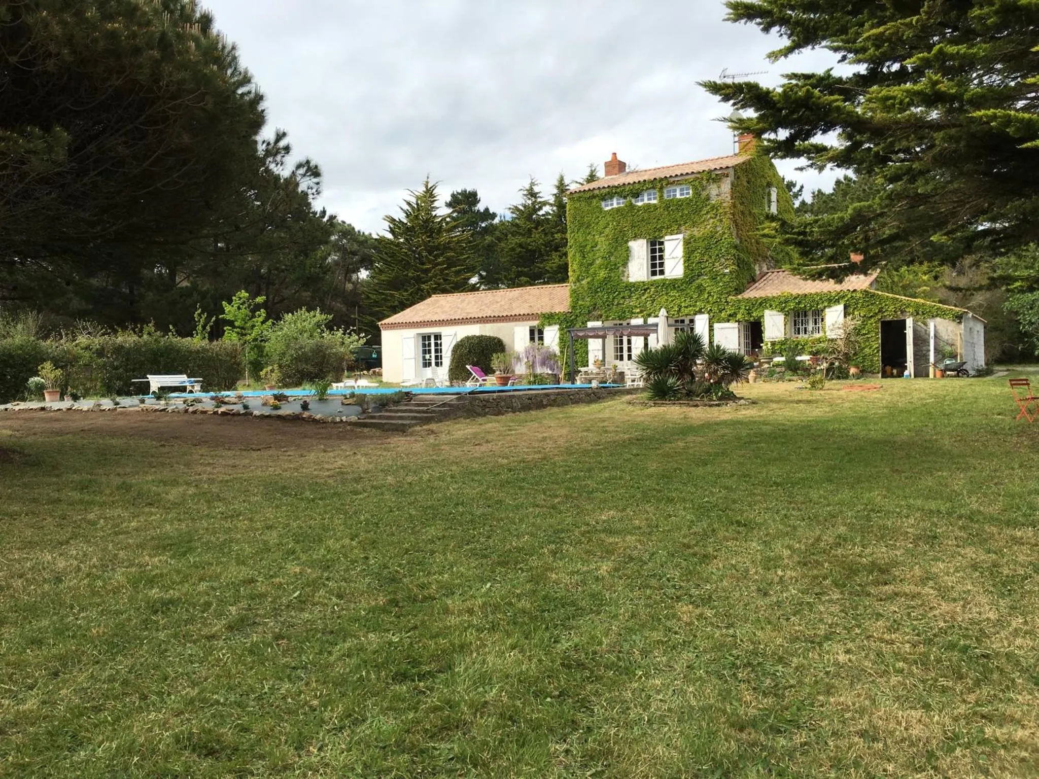 Facade/entrance in Les galets de Cayola