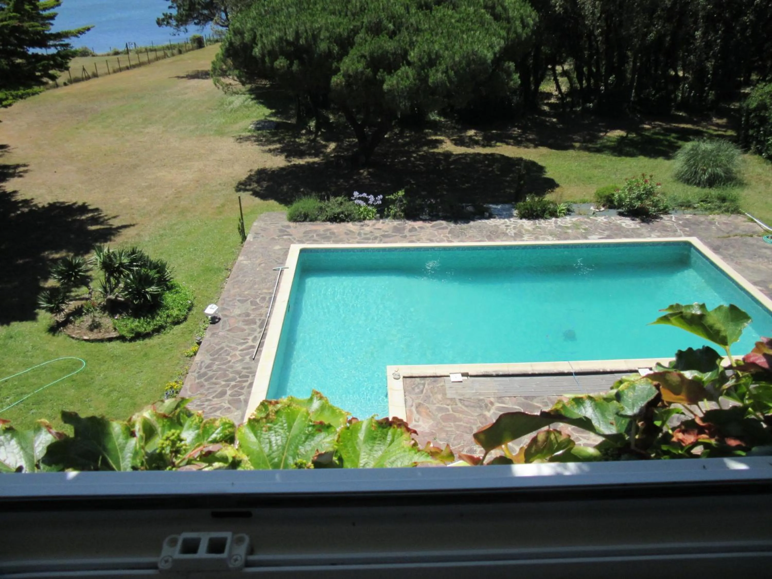 Pool view in Les galets de Cayola