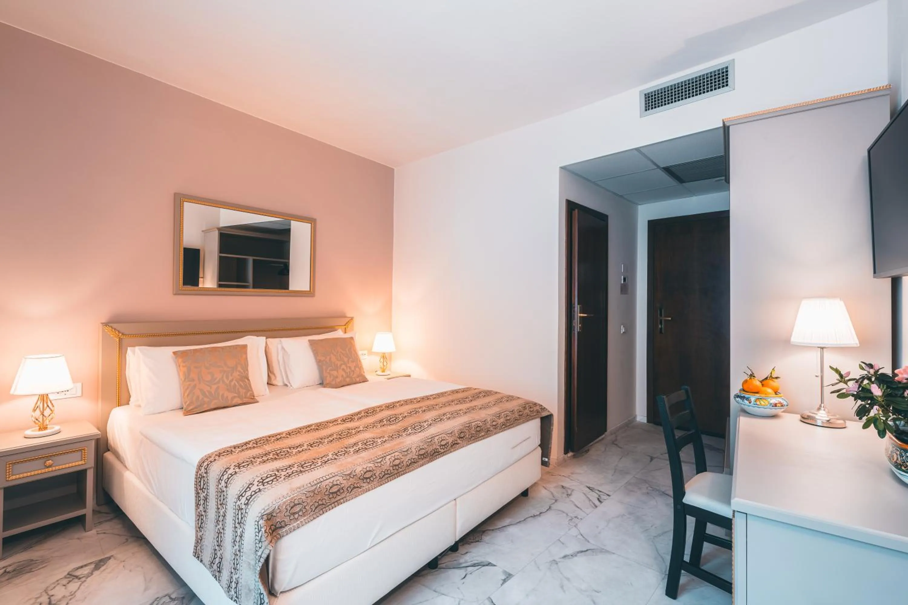 Bed in Hotel Palazzo Benci