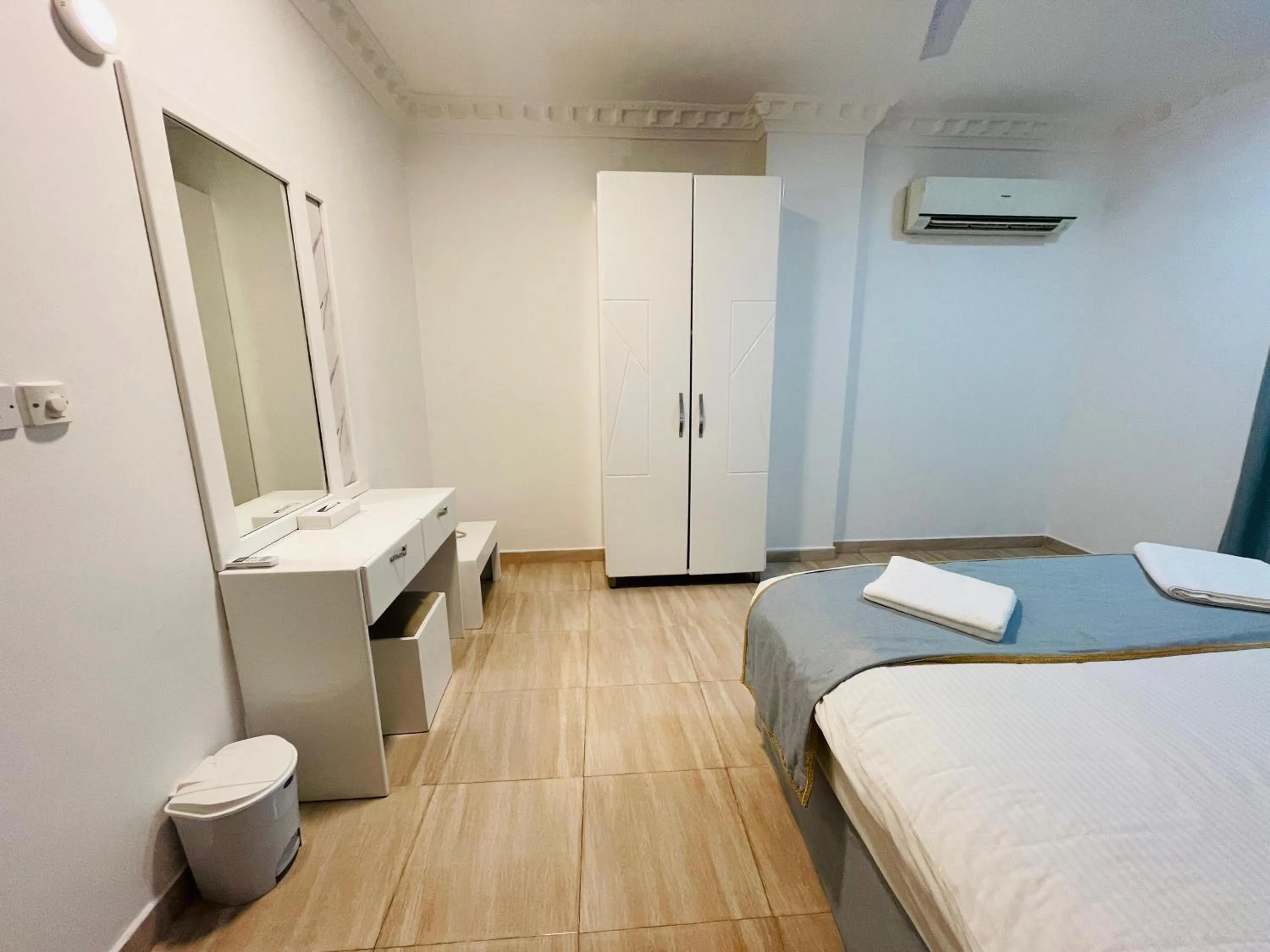 Bedroom, Bed in Gateway Salalah hotel apartments