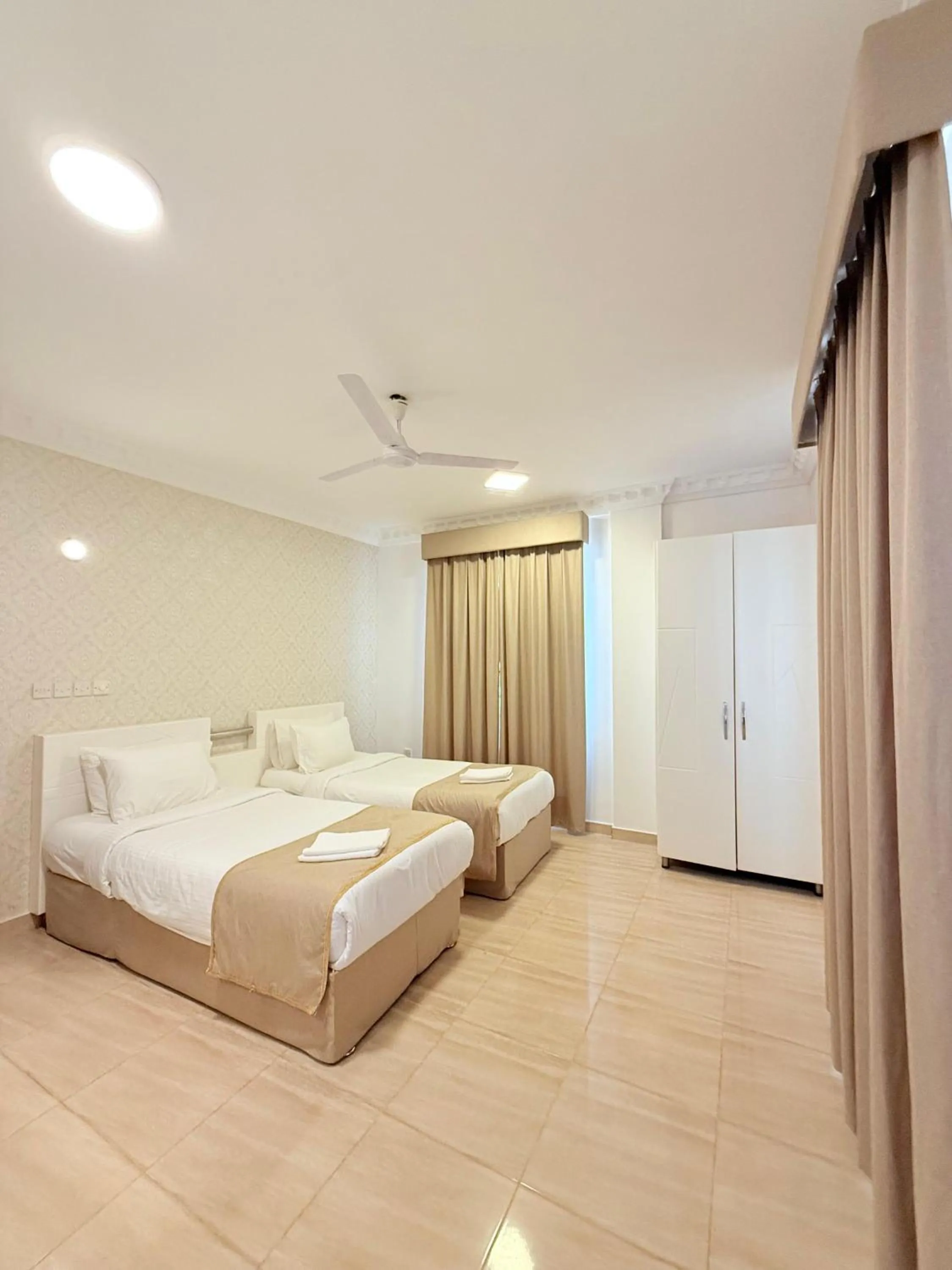 Bedroom, Bed in Gateway Salalah hotel apartments