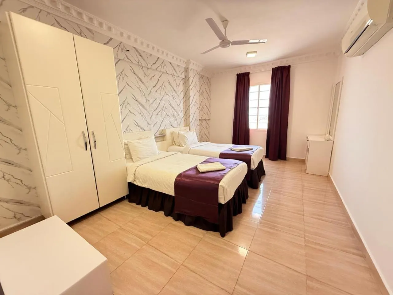 Bedroom, Bed in Gateway Salalah hotel apartments