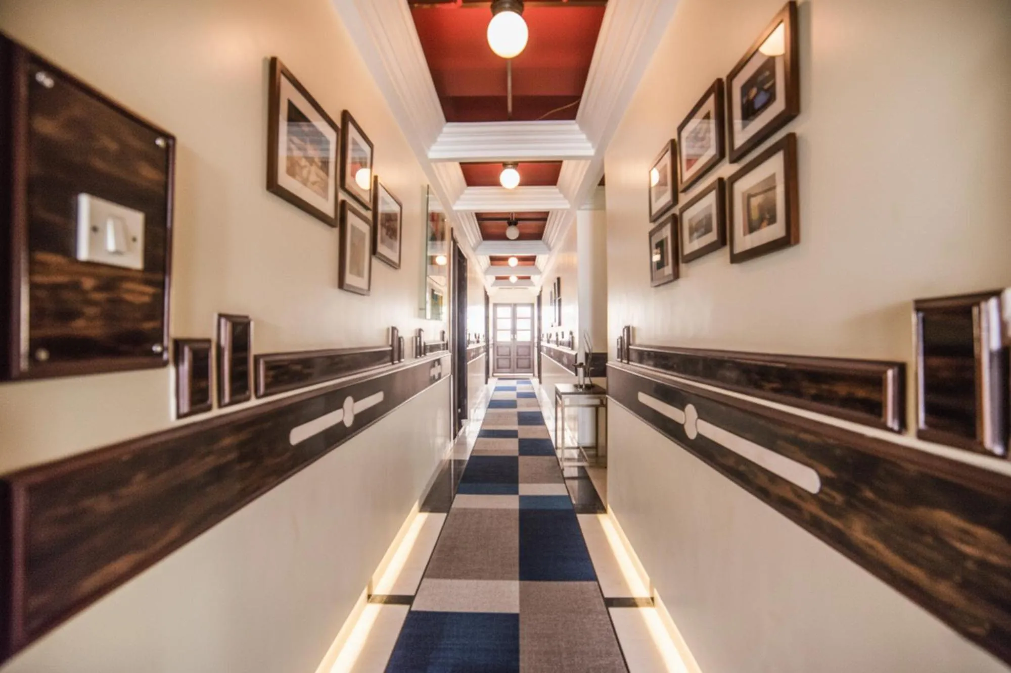 Lobby or reception in FabHotel Santoor Geeta Bhawan Square