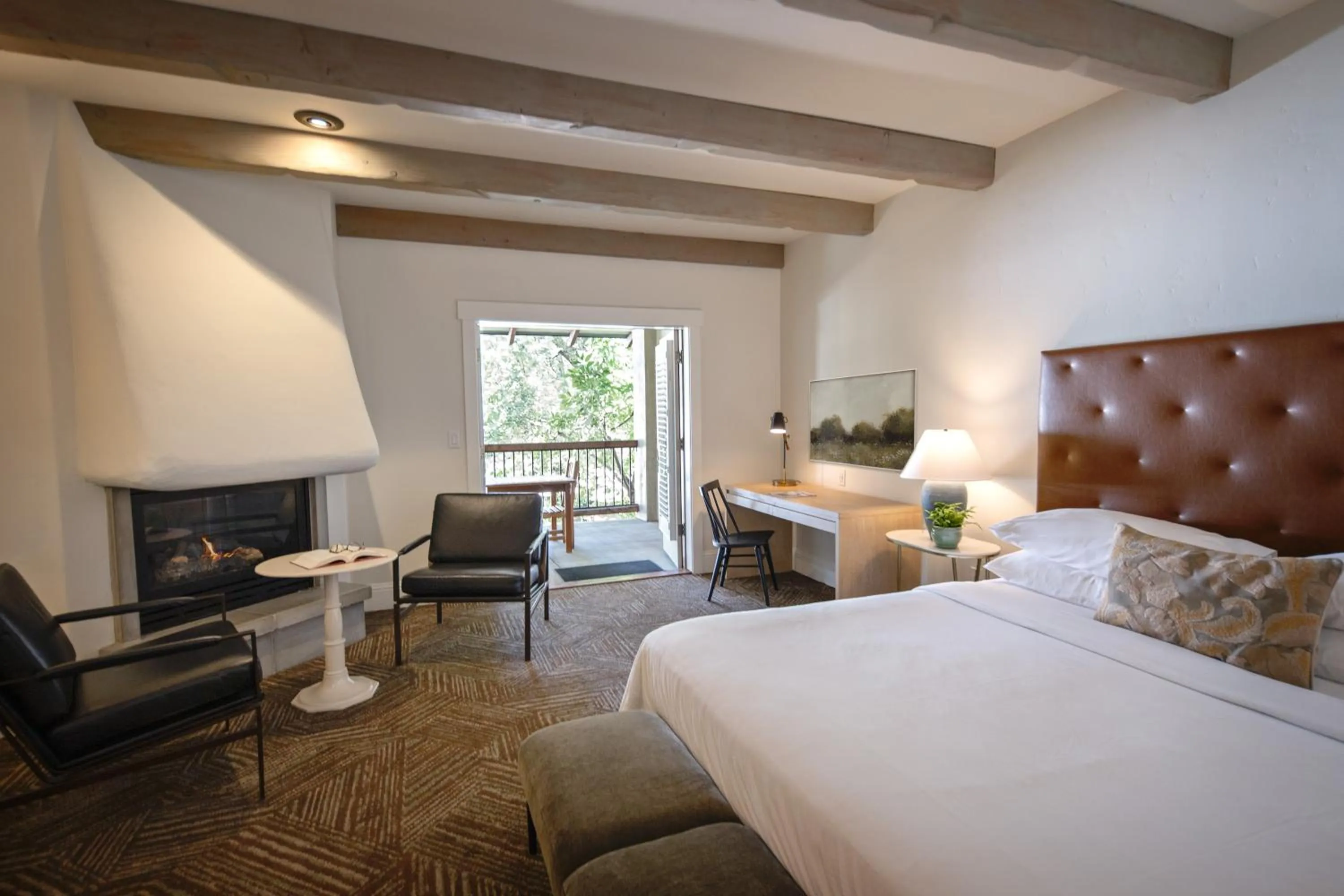 Bedroom, Bed in Appellation Lodi - Wine & Roses Resort and Spa