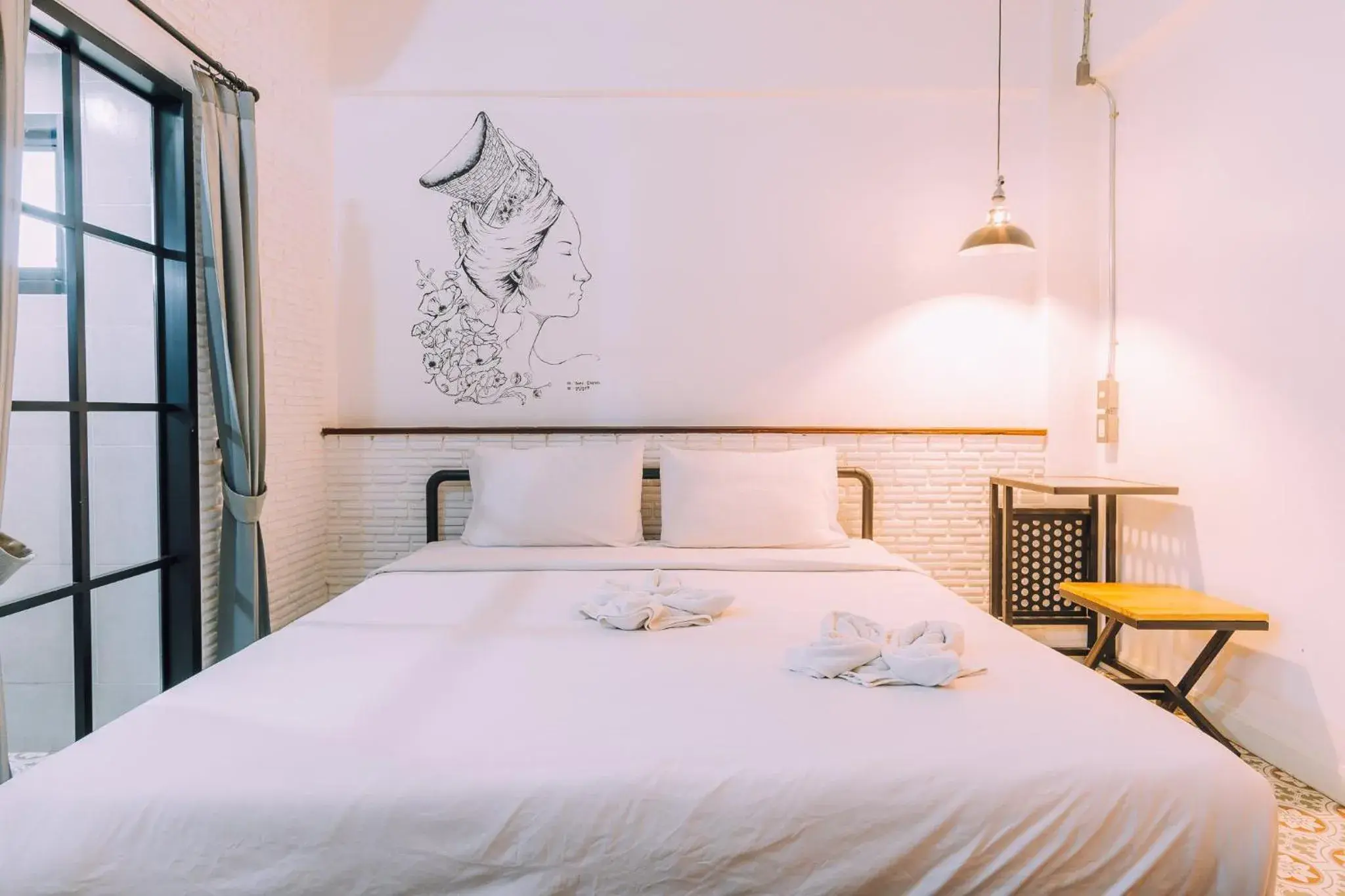 Deluxe Room (2 Adults + 1 Child) in V1 Room Hotel Deluxe Room (2 Adults + 1 Child) in V1 Room Hotel