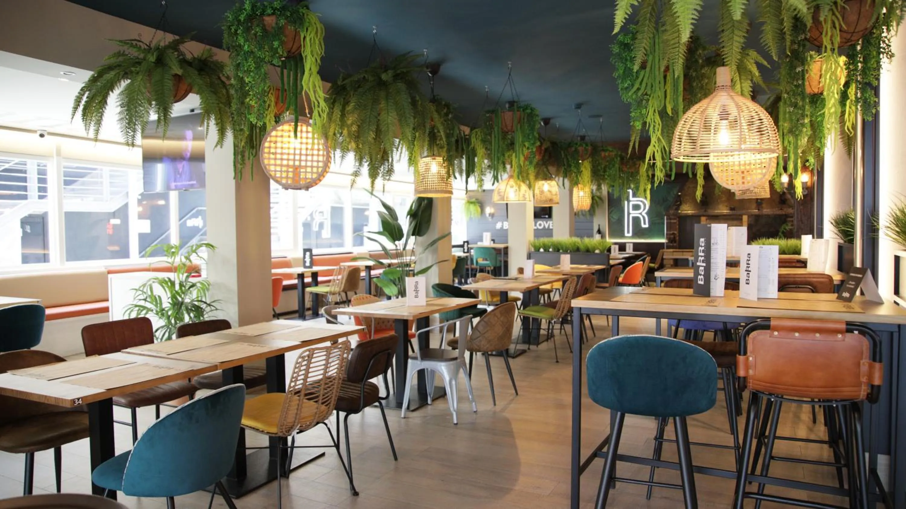 Restaurant/places to eat in Hotel Maria del Mar