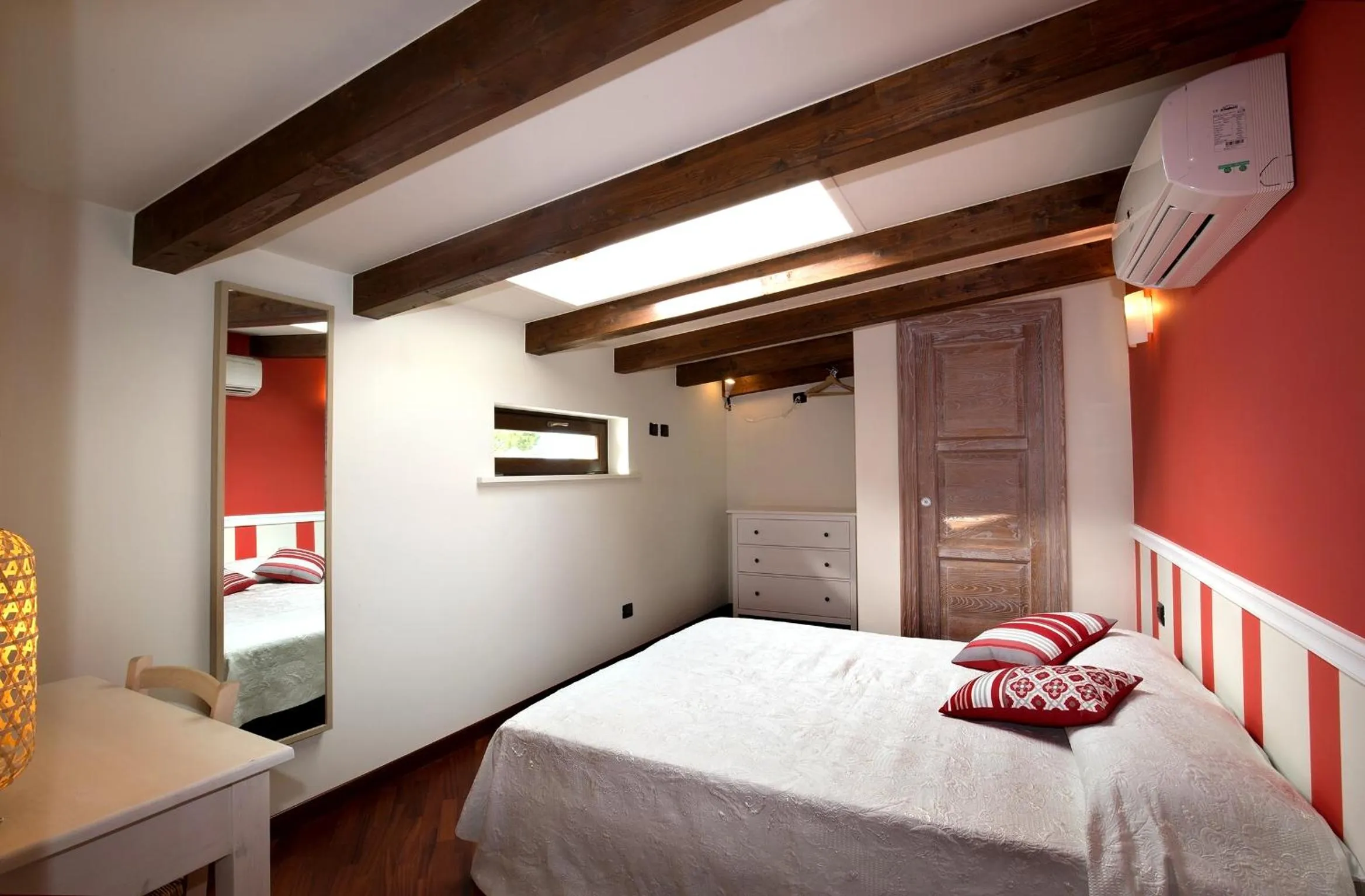 Photo of the whole room, Bed in Casale905