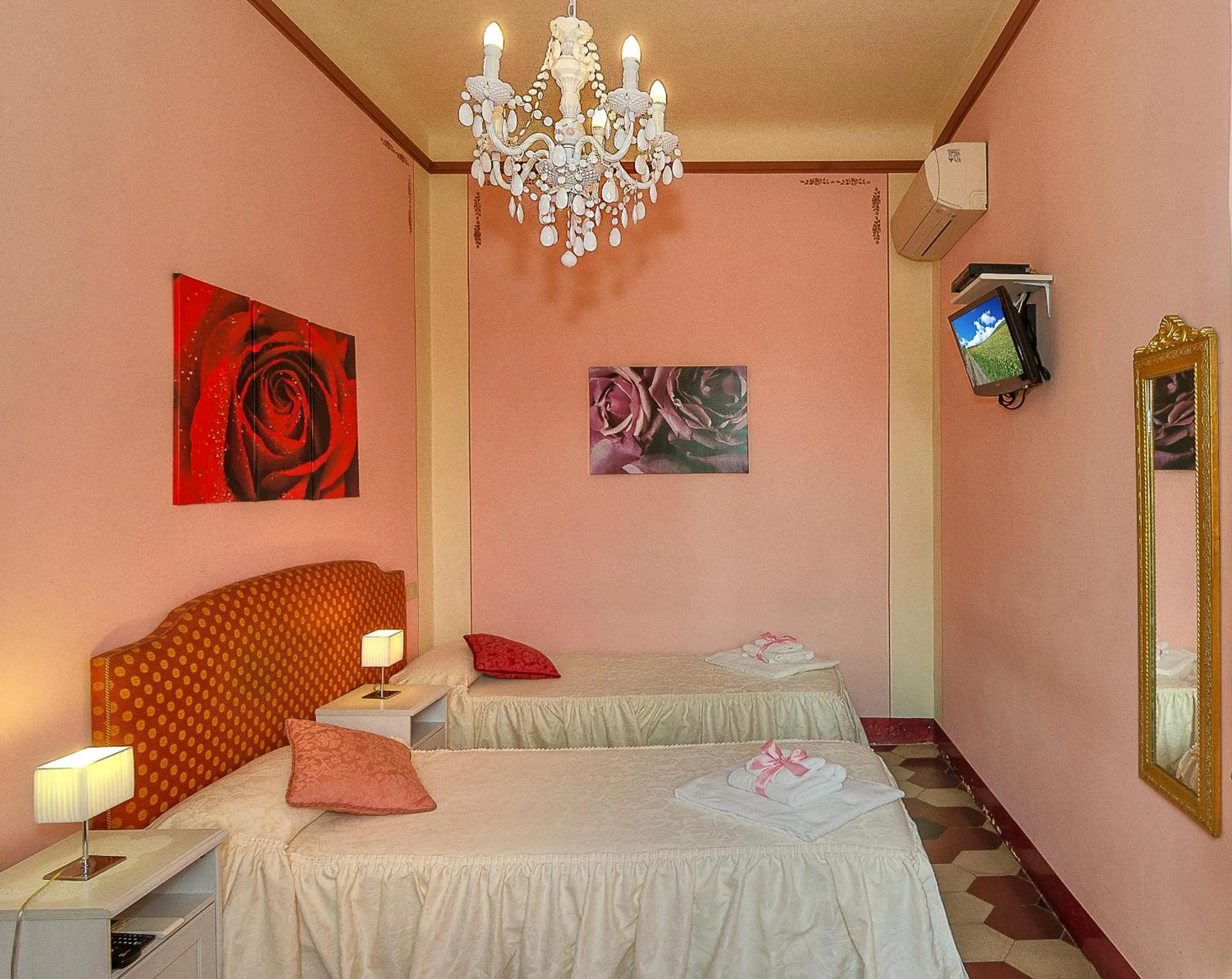 Photo of the whole room, Bed in B&B La Mimosa