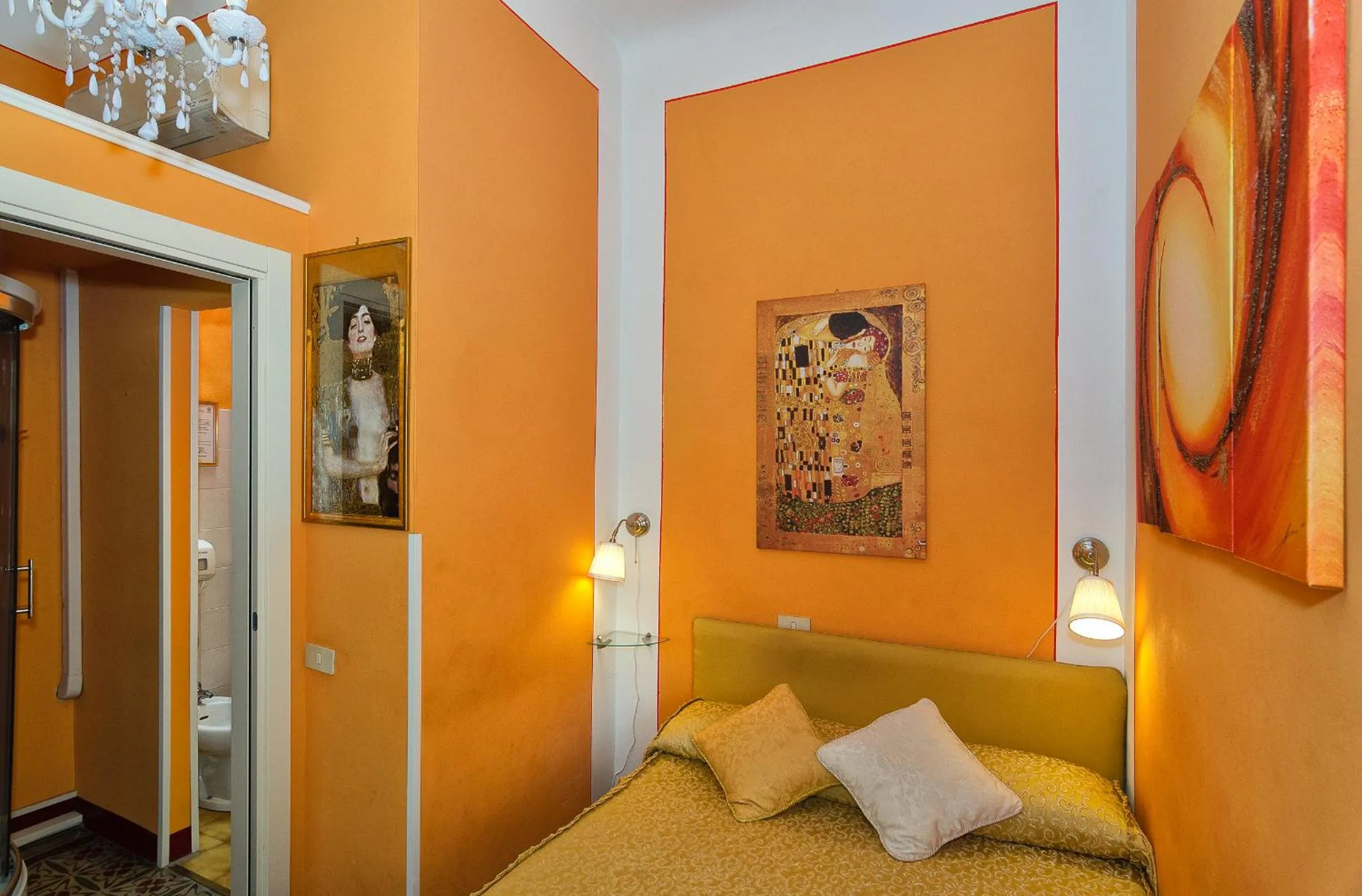 Photo of the whole room, Bed in B&B La Mimosa