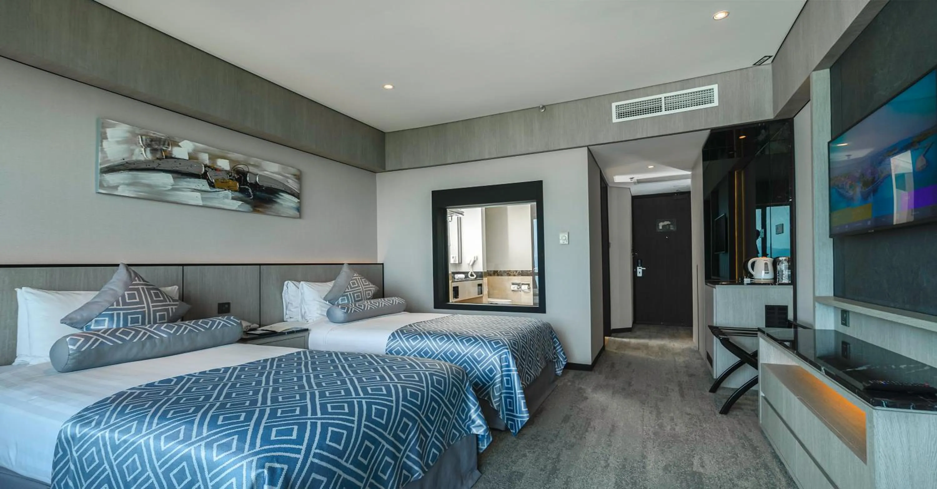 Bedroom, Bed in The Pacific Sutera Hotel