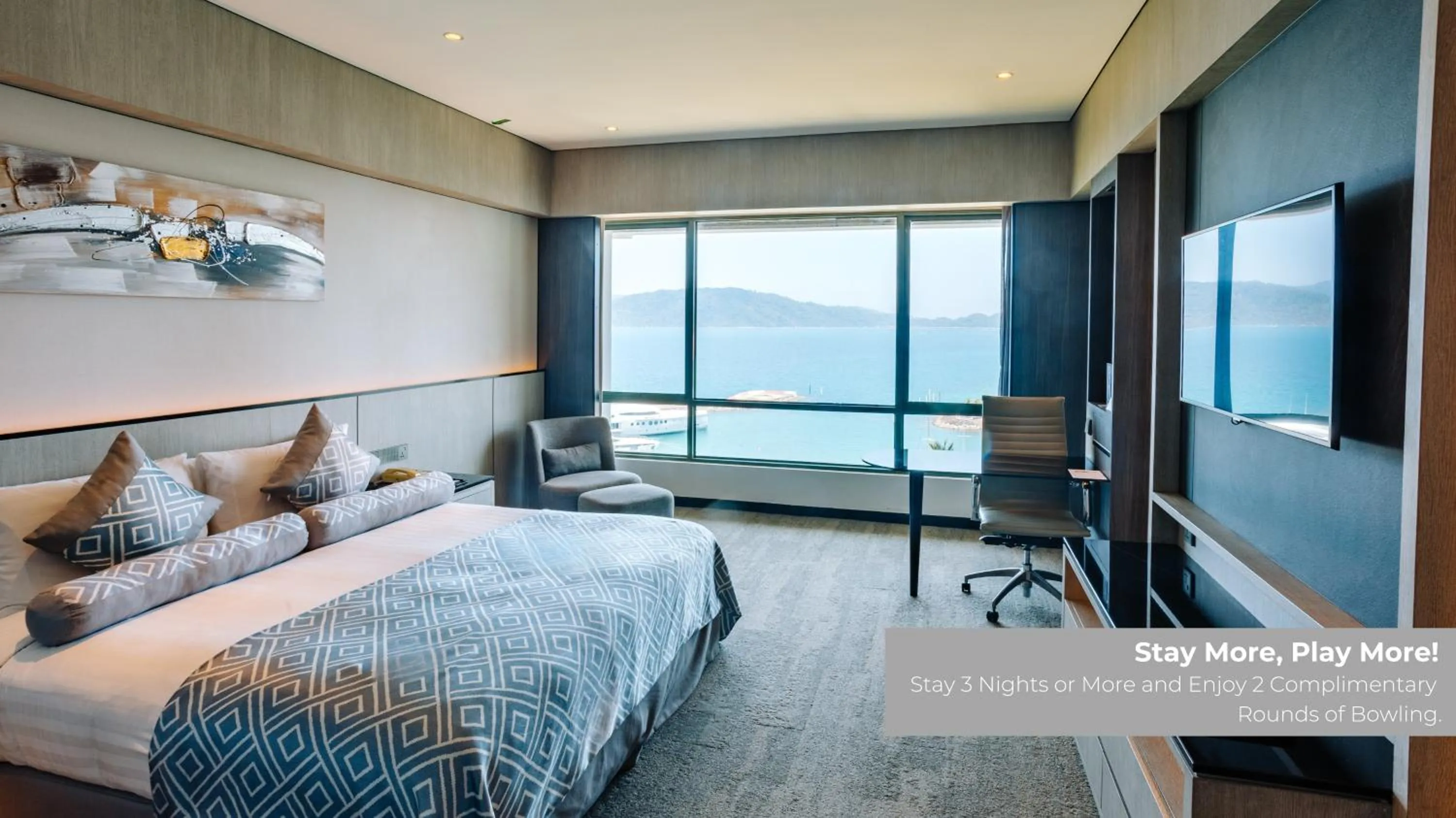 Bedroom, Bed in The Pacific Sutera Hotel