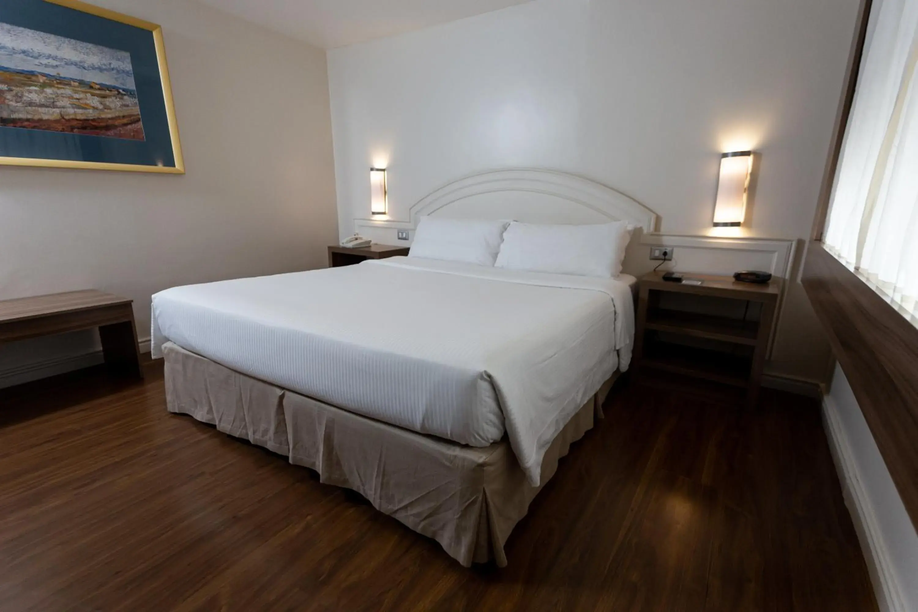 Double Room in Master Porto Alegre Hotel - Av Carlos Gomes, Próximo ao Consulado Americano Double Room in Master Porto Alegre Hotel - Av Carlos Gomes, Próximo ao Consulado Americano