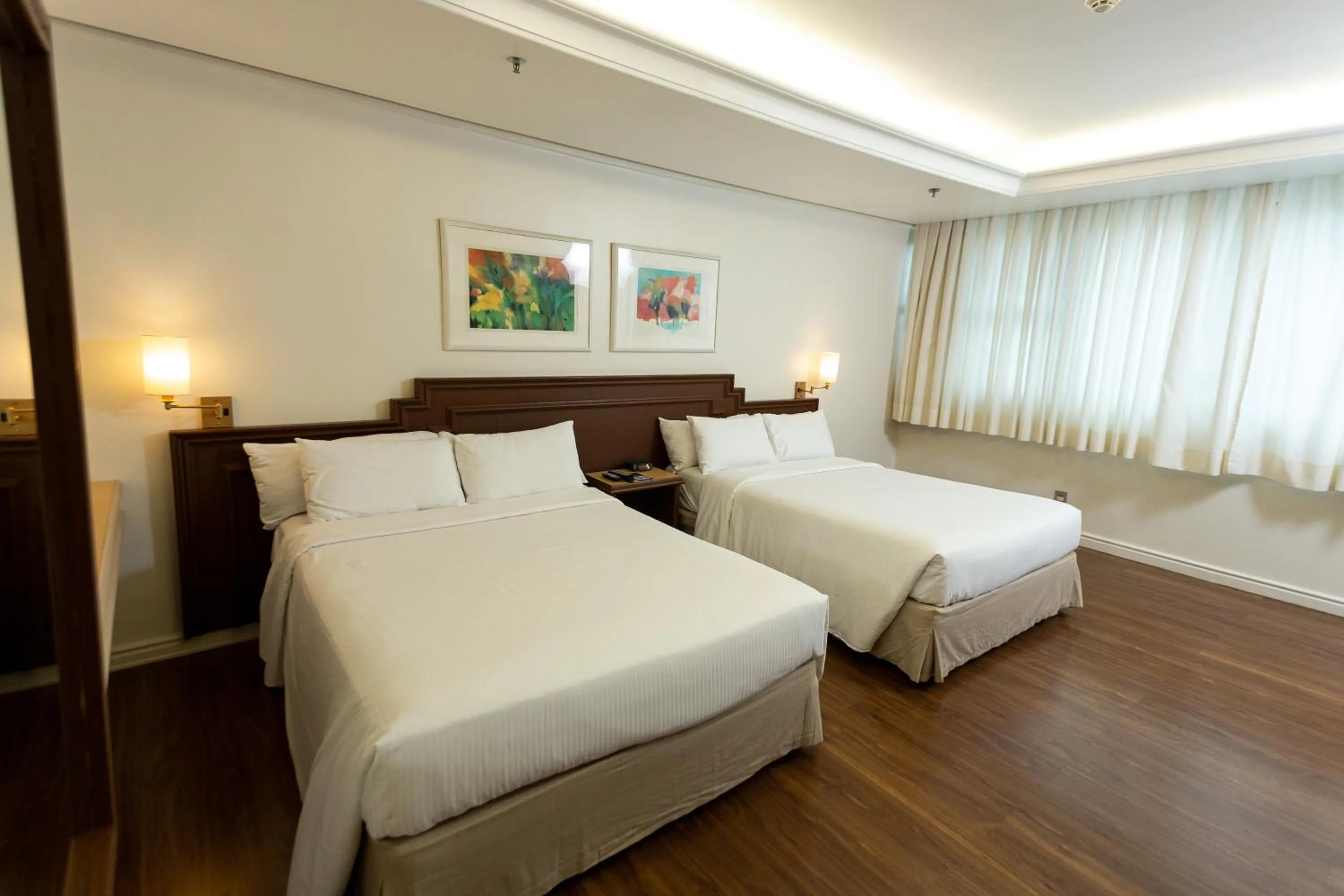 Bedroom, Bed in Master Porto Alegre Hotel - Av Carlos Gomes, Próximo ao Consulado Americano