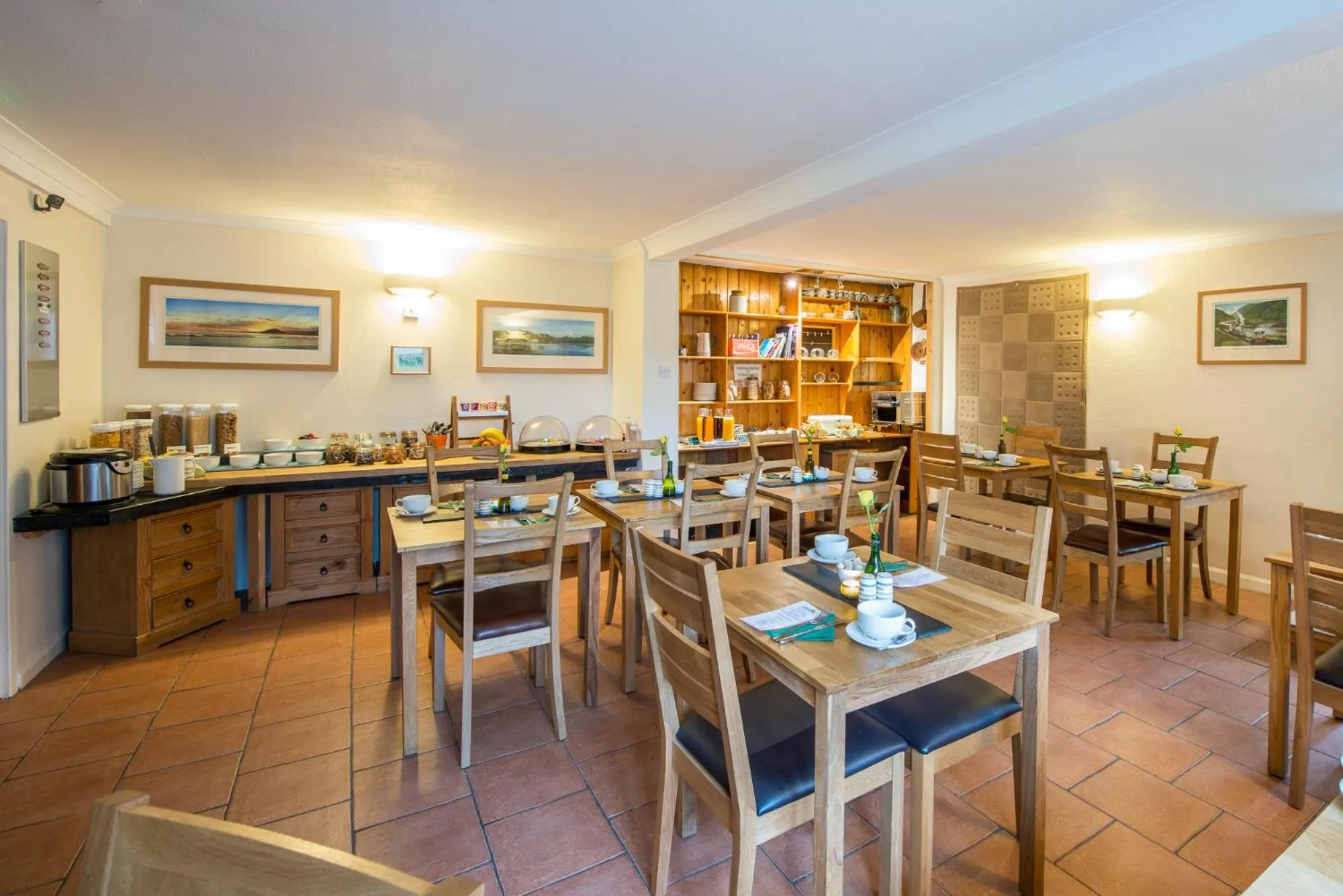 Food and drinks in Tudor Lodge