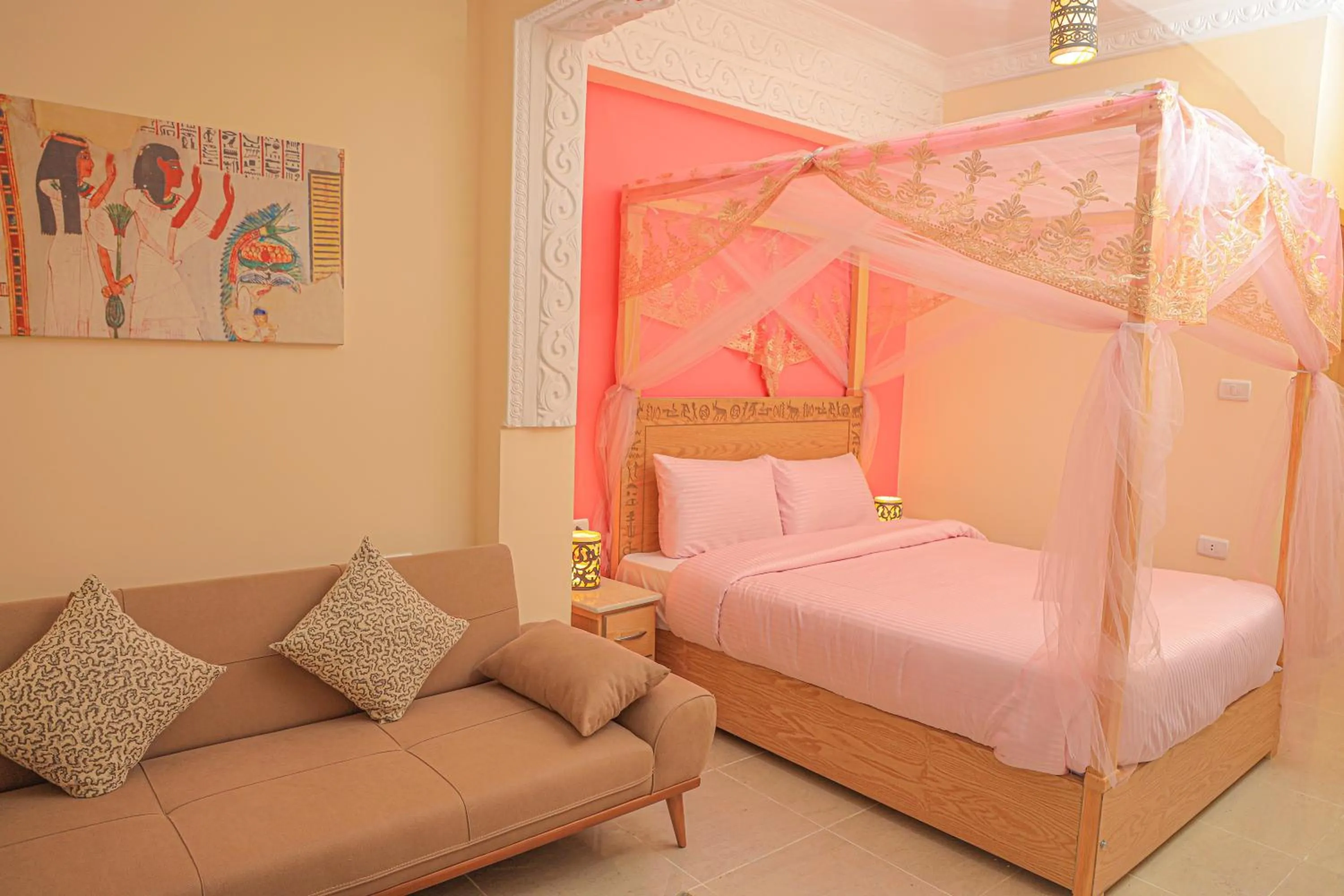 Bed in Jewel Howard Carter Hotel