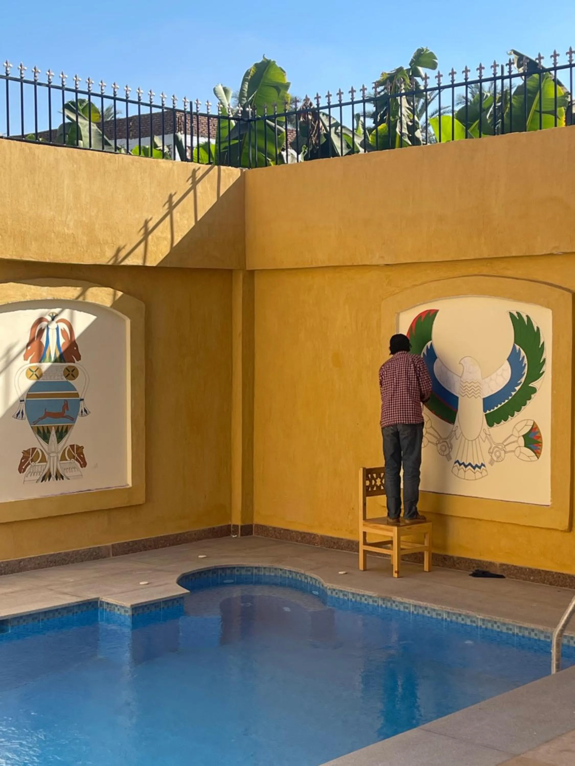 Pool view in Jewel Howard Carter Hotel